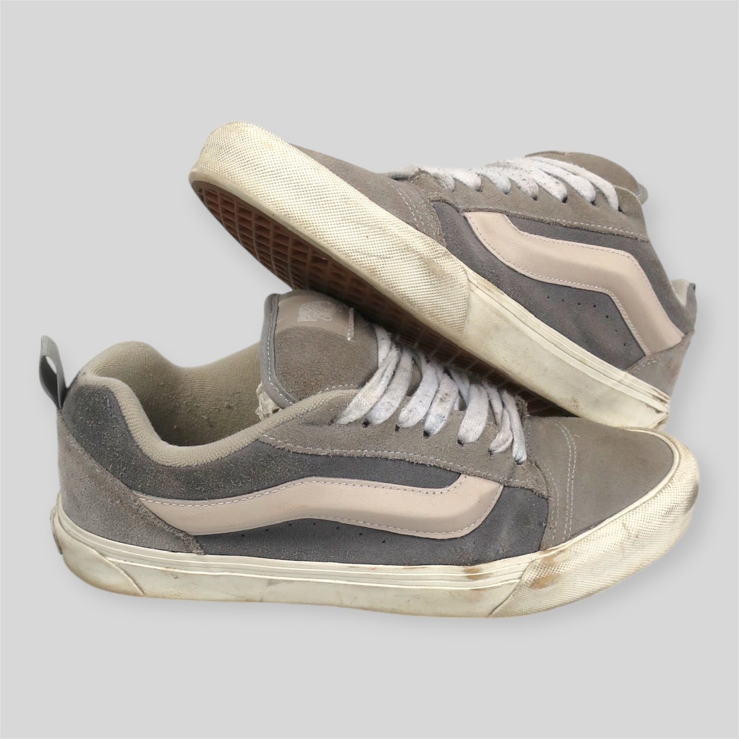 GREY VANS KNU SKOOLS - SIZE 11