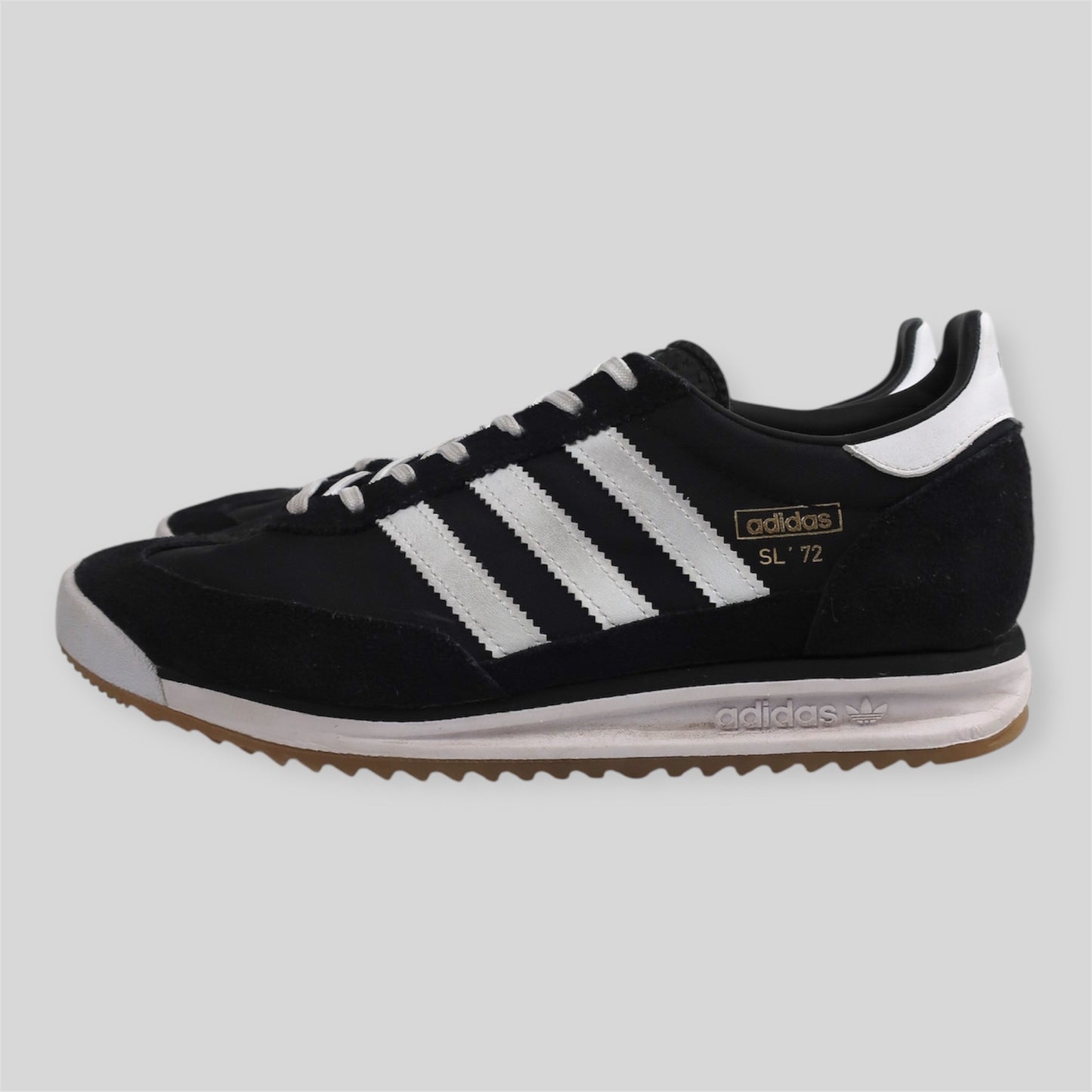 BLACK & WHITE ADIDAS SL 72 - SIZE 7
