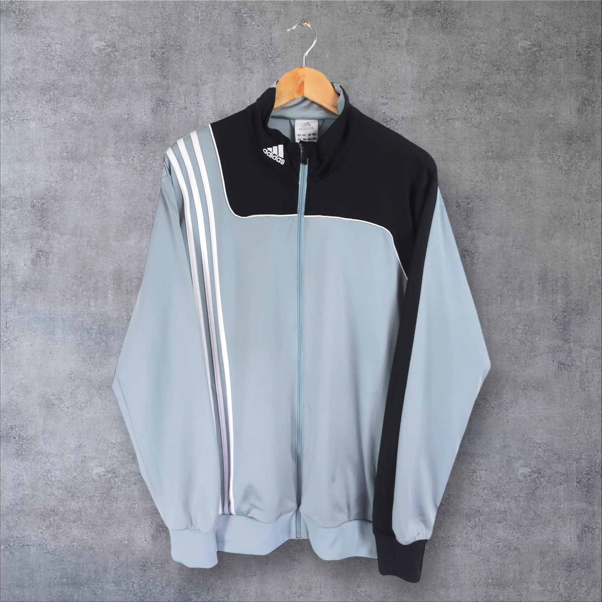 VINTAGE ADIDAS JACKET - L