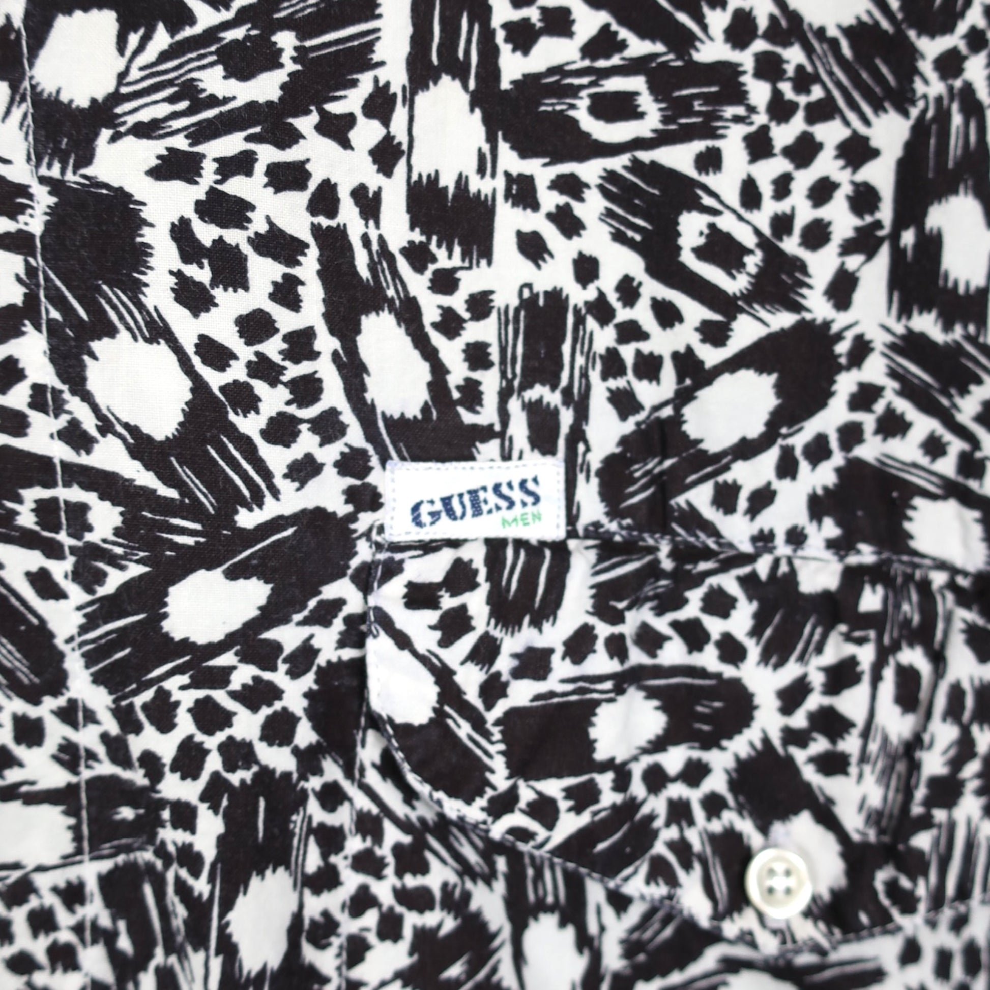 VINTAGE GUESS BUTTON-UP SHIRT - XL