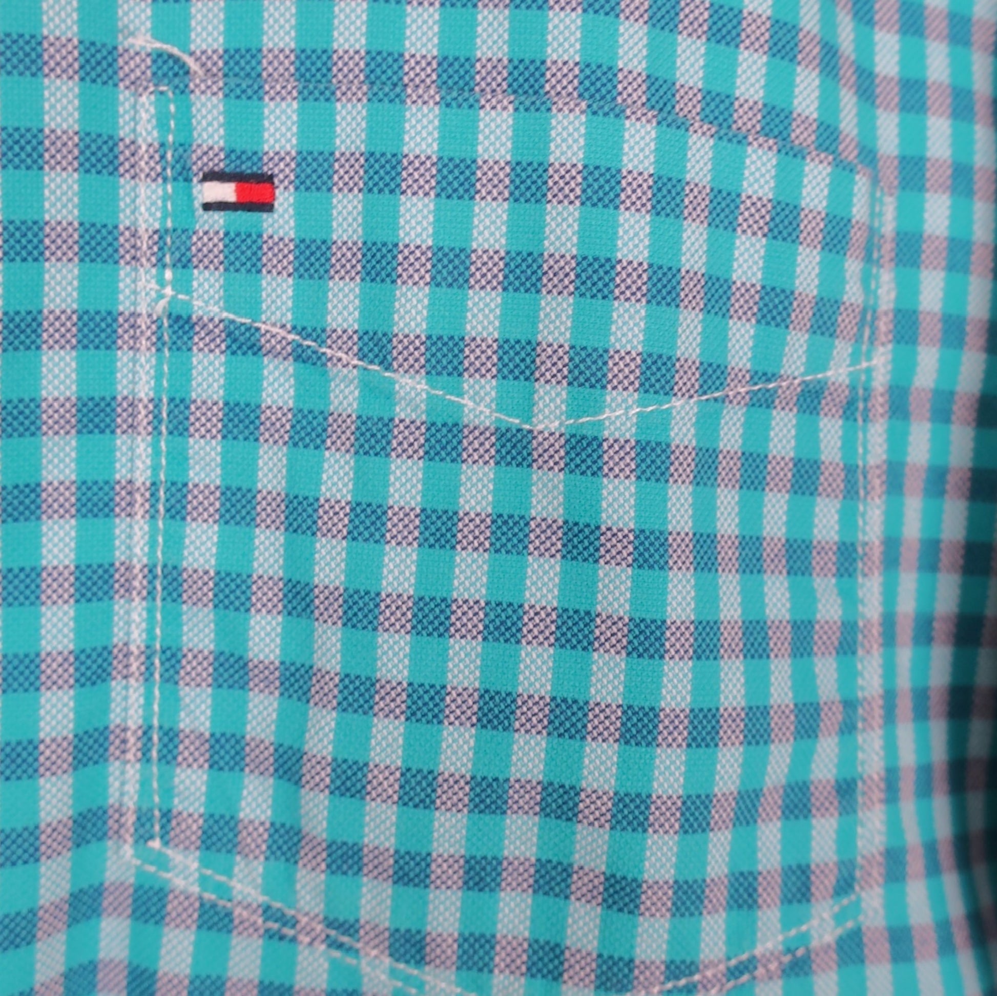 VINTAGE TOMMY HILFIGER BUTTON-UP SHIRT - XL