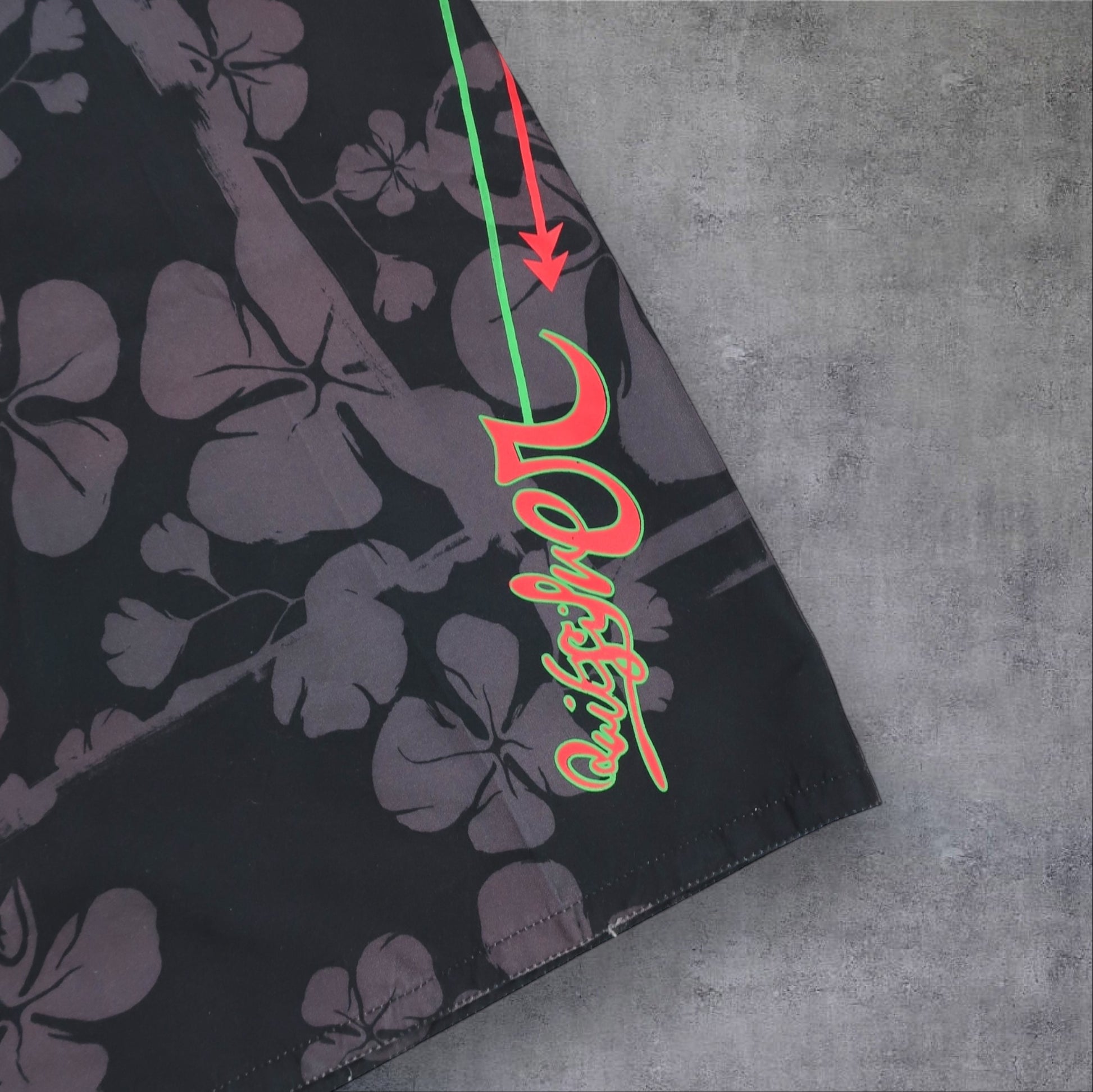 VINTAGE QUIKSILVER BOARD SHORTS - 38”