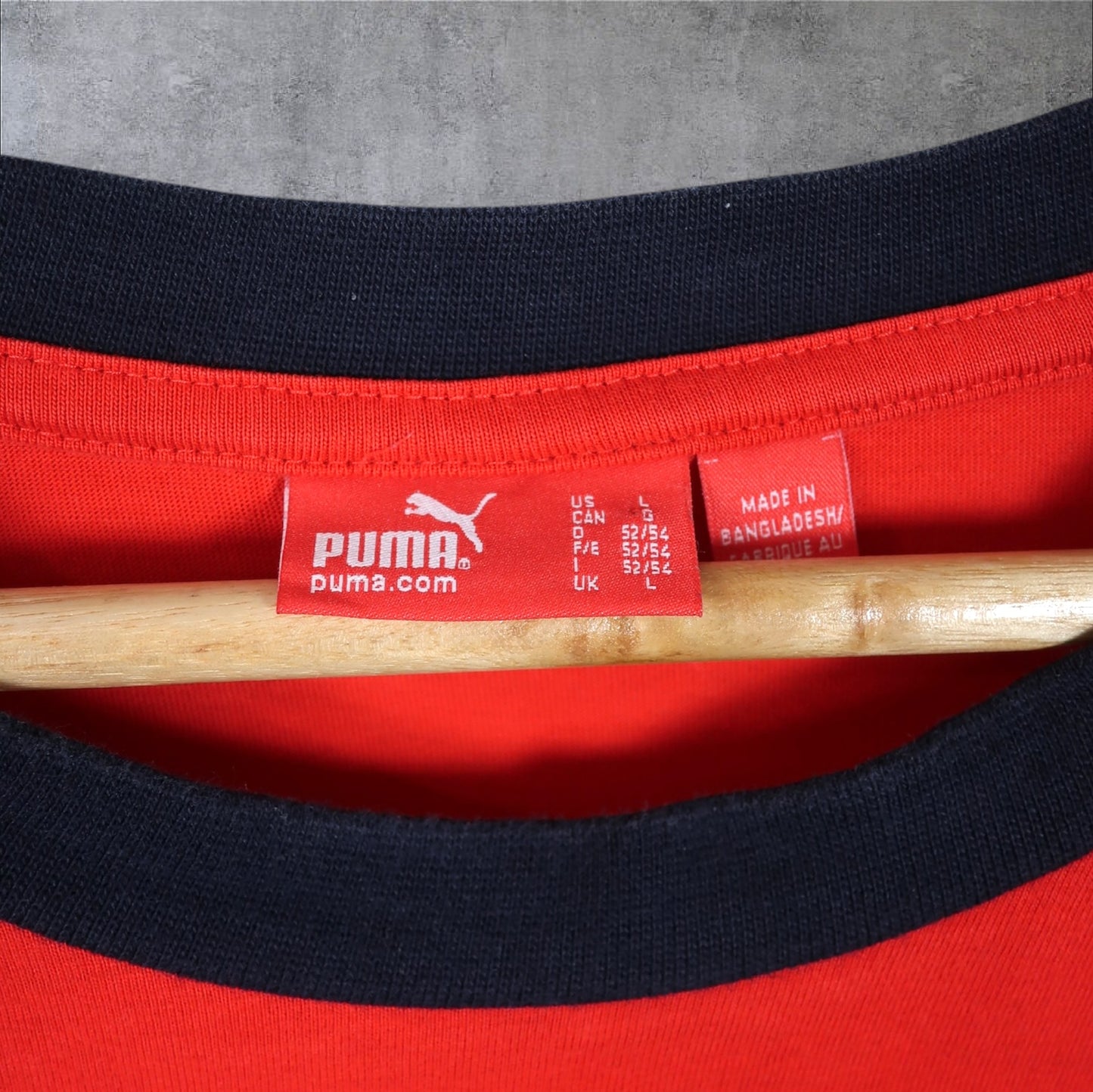 VINTAGE PUMA T-SHIRT - M/L