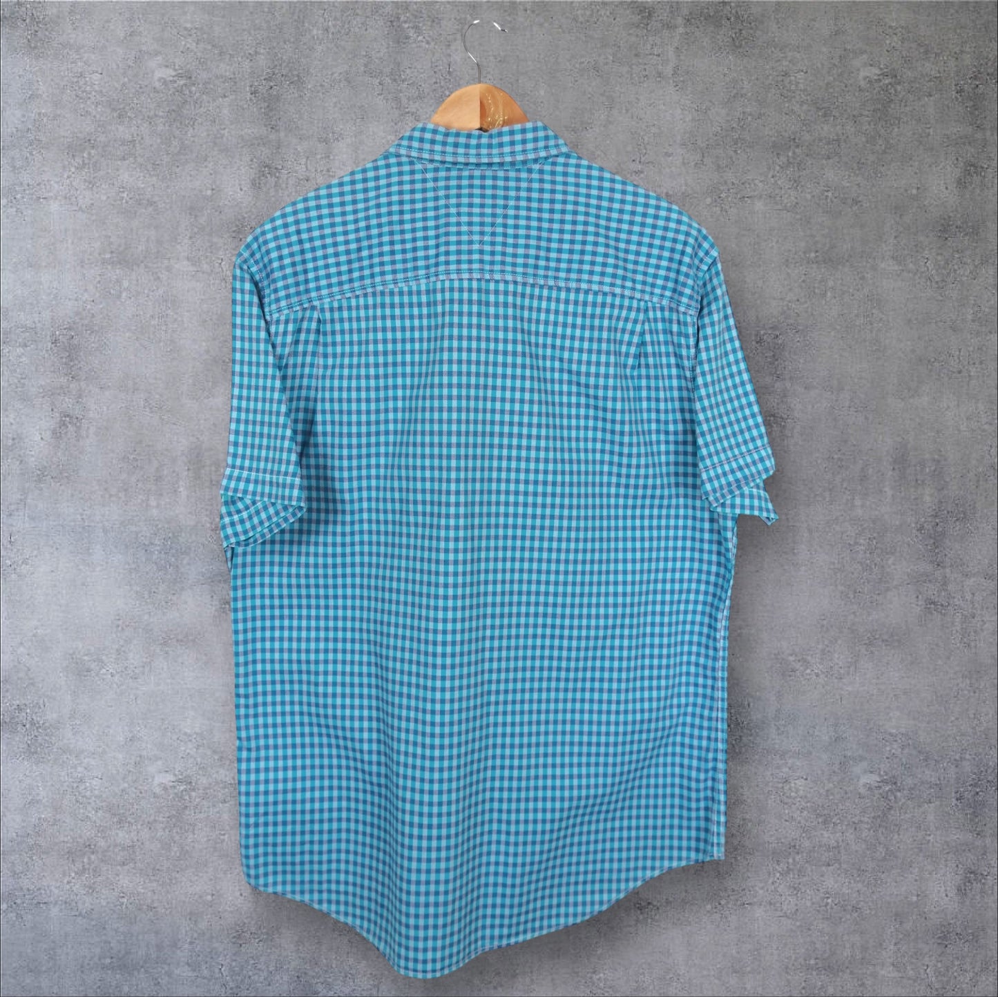 VINTAGE TOMMY HILFIGER BUTTON-UP SHIRT - XL