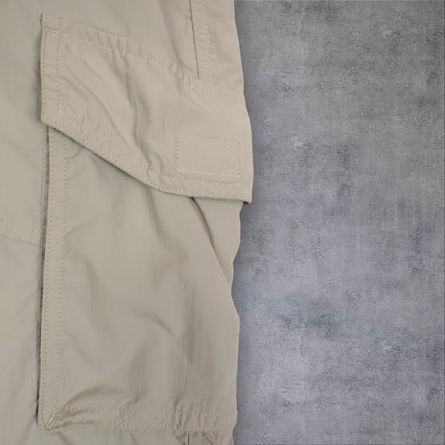 VINTAGE COLUMBIA CARGO PANTS - 36”