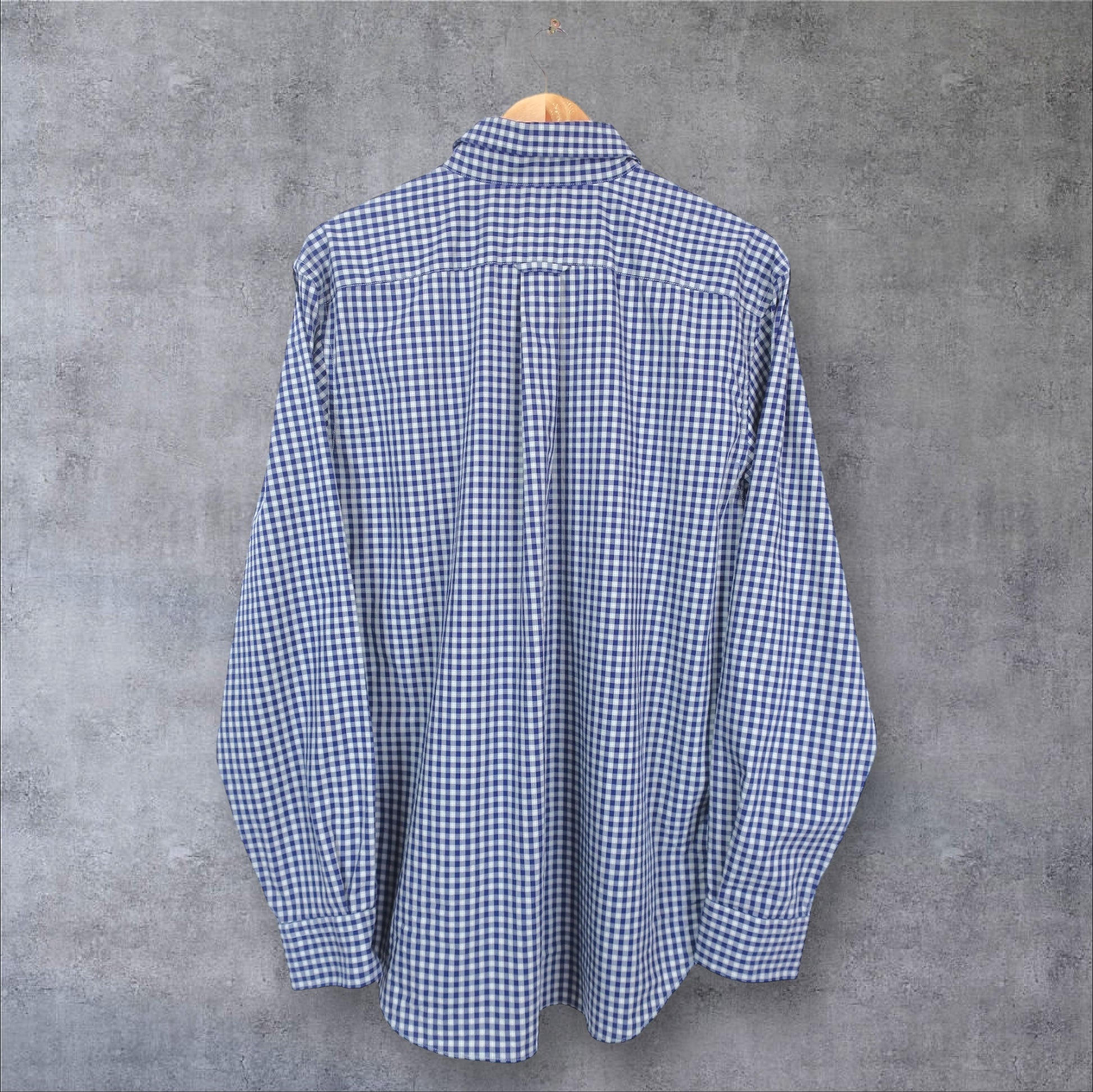 VINTAGE LONG-SLEEVE NAUTICA BUTTON-UP SHIRT - L