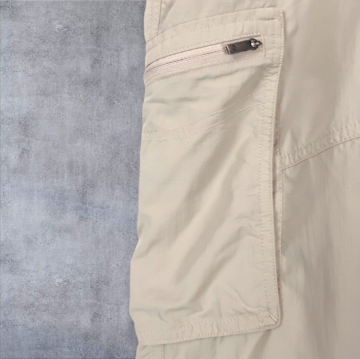 VINTAGE COLUMBIA CARGO PANTS - 36”