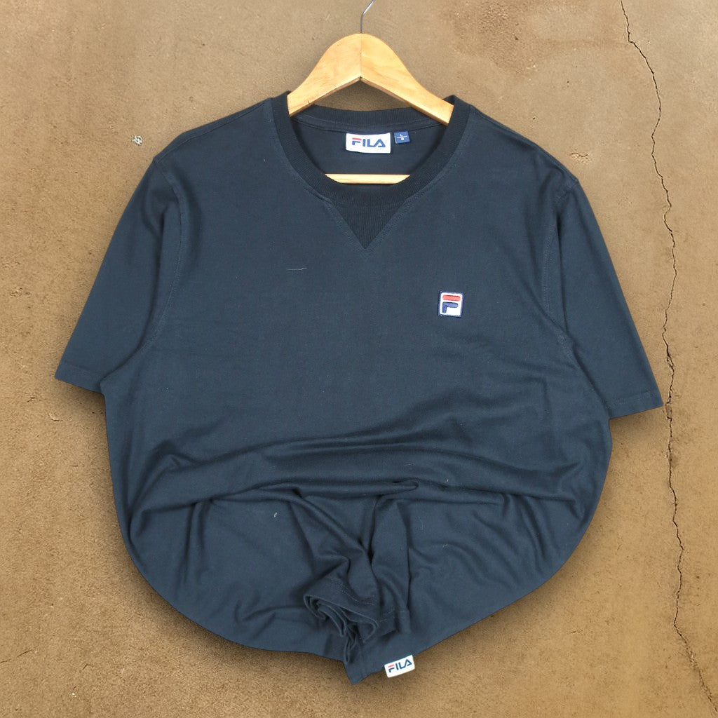 VINTAGE FILA T-SHIRT - L