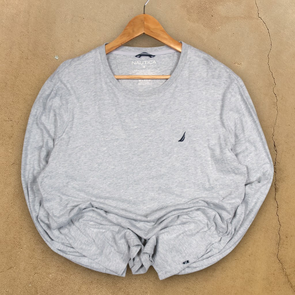 LONG-SLEEVE NAUTICA T-SHIRT - M