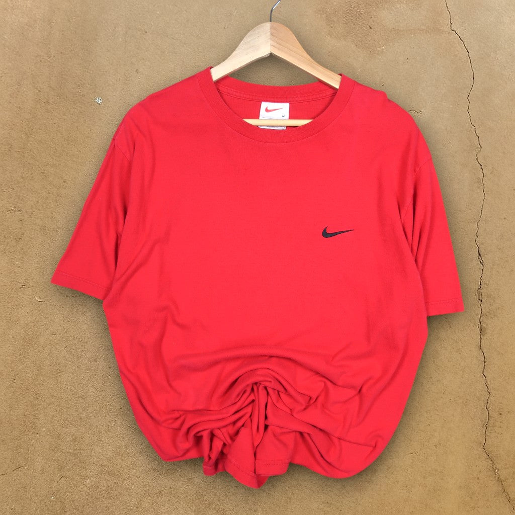 VINTAGE NIKE T-SHIRT - M