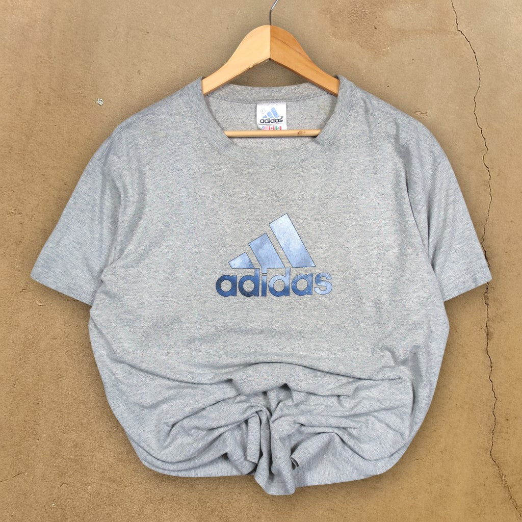 VINTAGE ADIDAS T-SHIRT - M/L