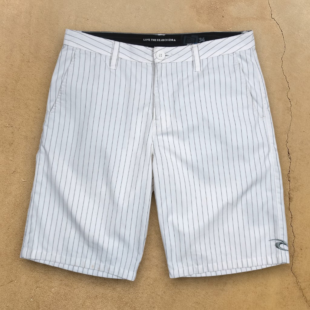 VINTAGE RIPCURL SHORTS - 34"
