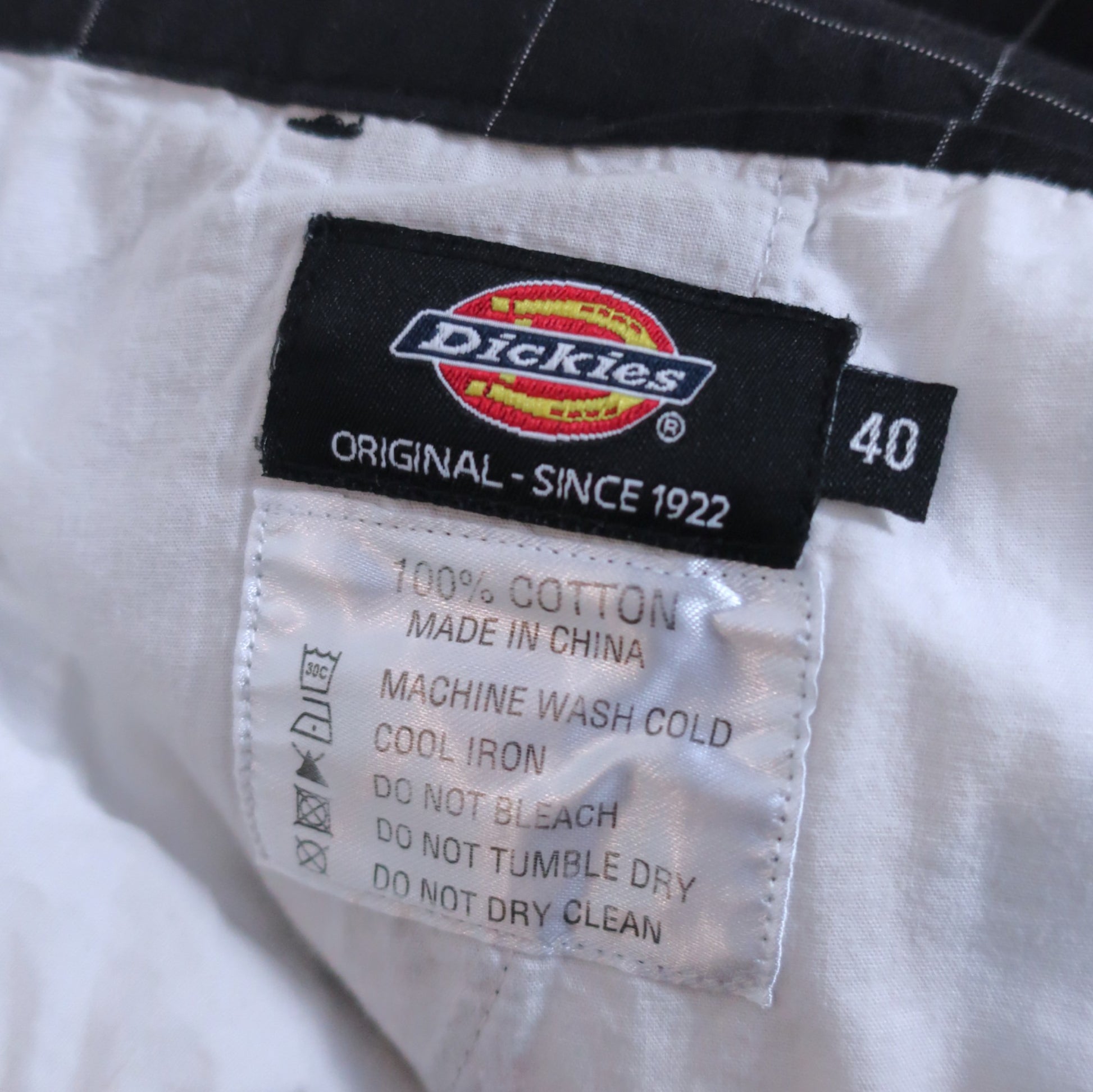 VINTAGE DICKIES SHORTS - 40"