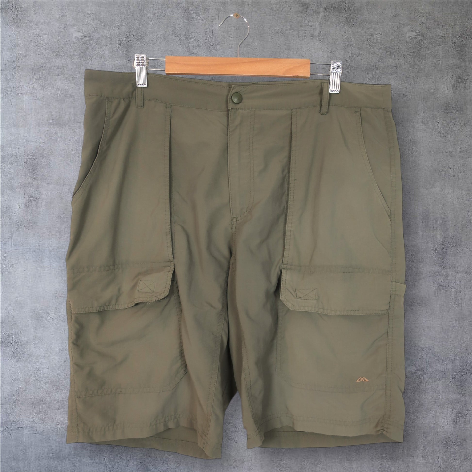 VINTAGE KATHMANDU CARGO SHORTS - XL