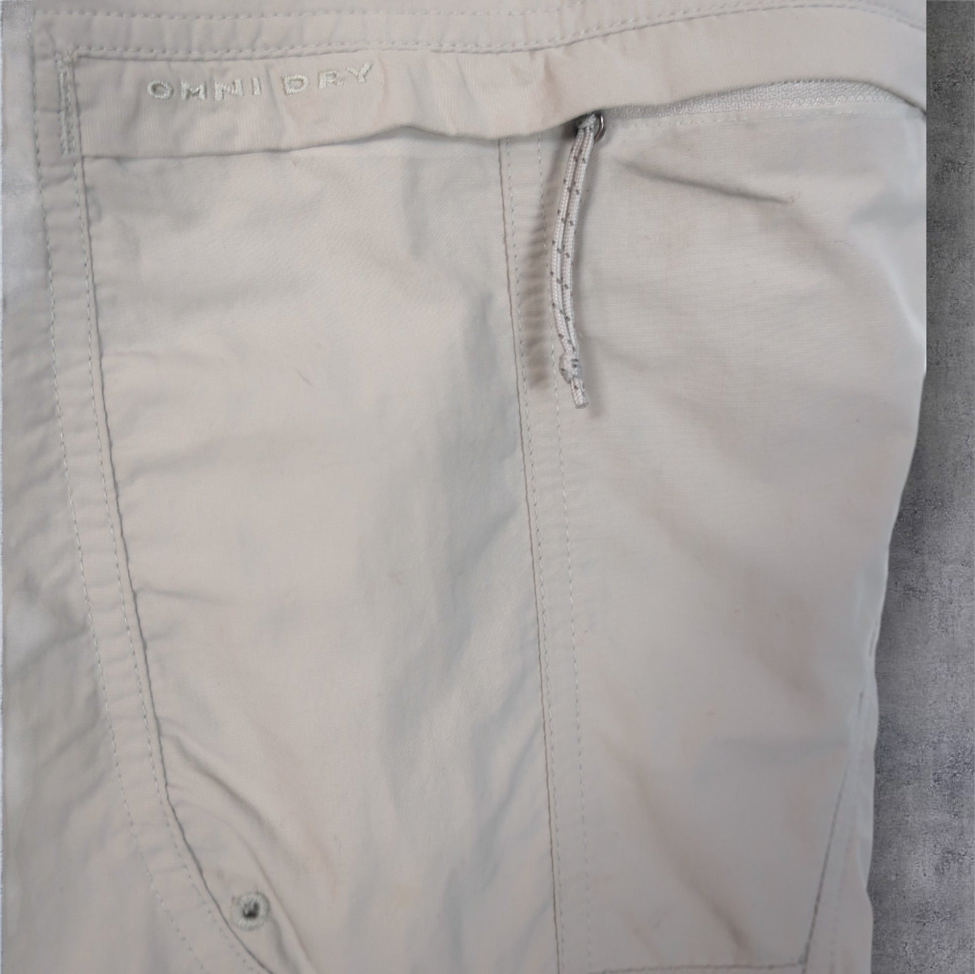 VINTAGE COLUMBIA CARGO PANTS - 38"
