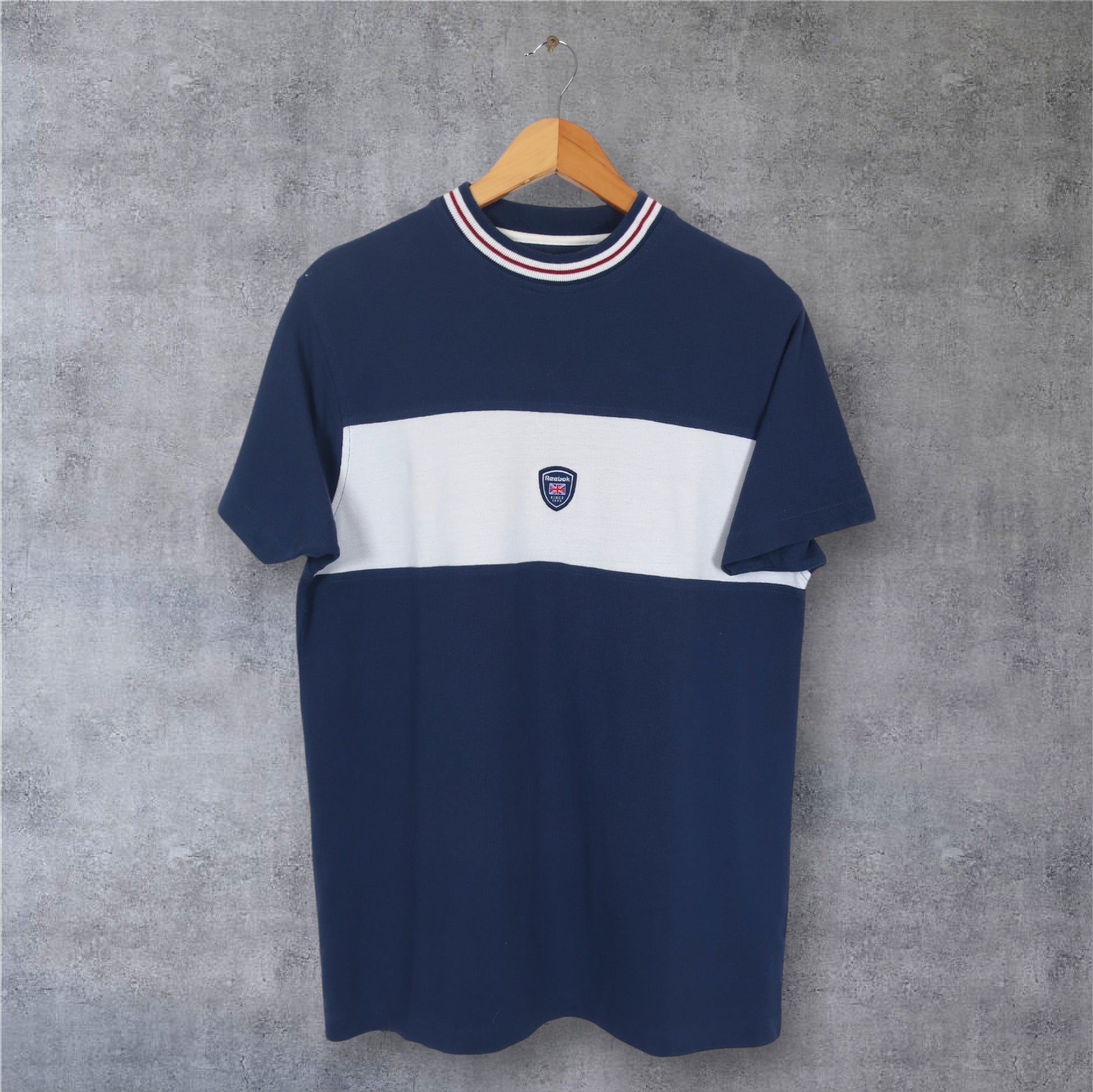 VINTAGE REEBOK T-SHIRT - S