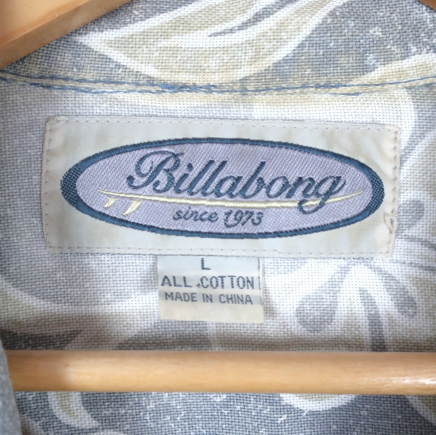 VINTAGE BILLABONG BUTTON-UP SHIRT - L