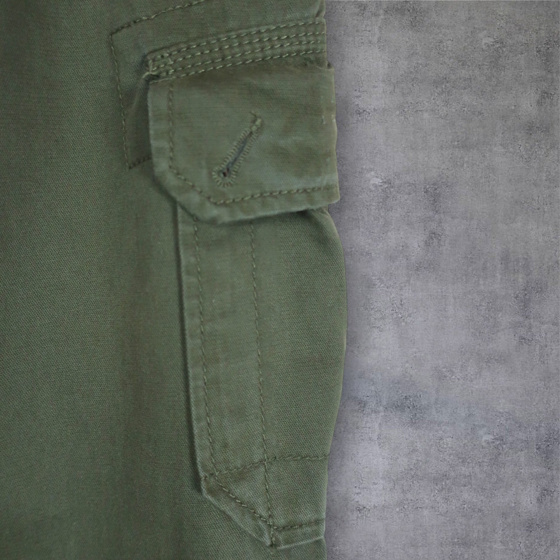 VINTAGE TIMBERLAND CARGO PANTS - 32"