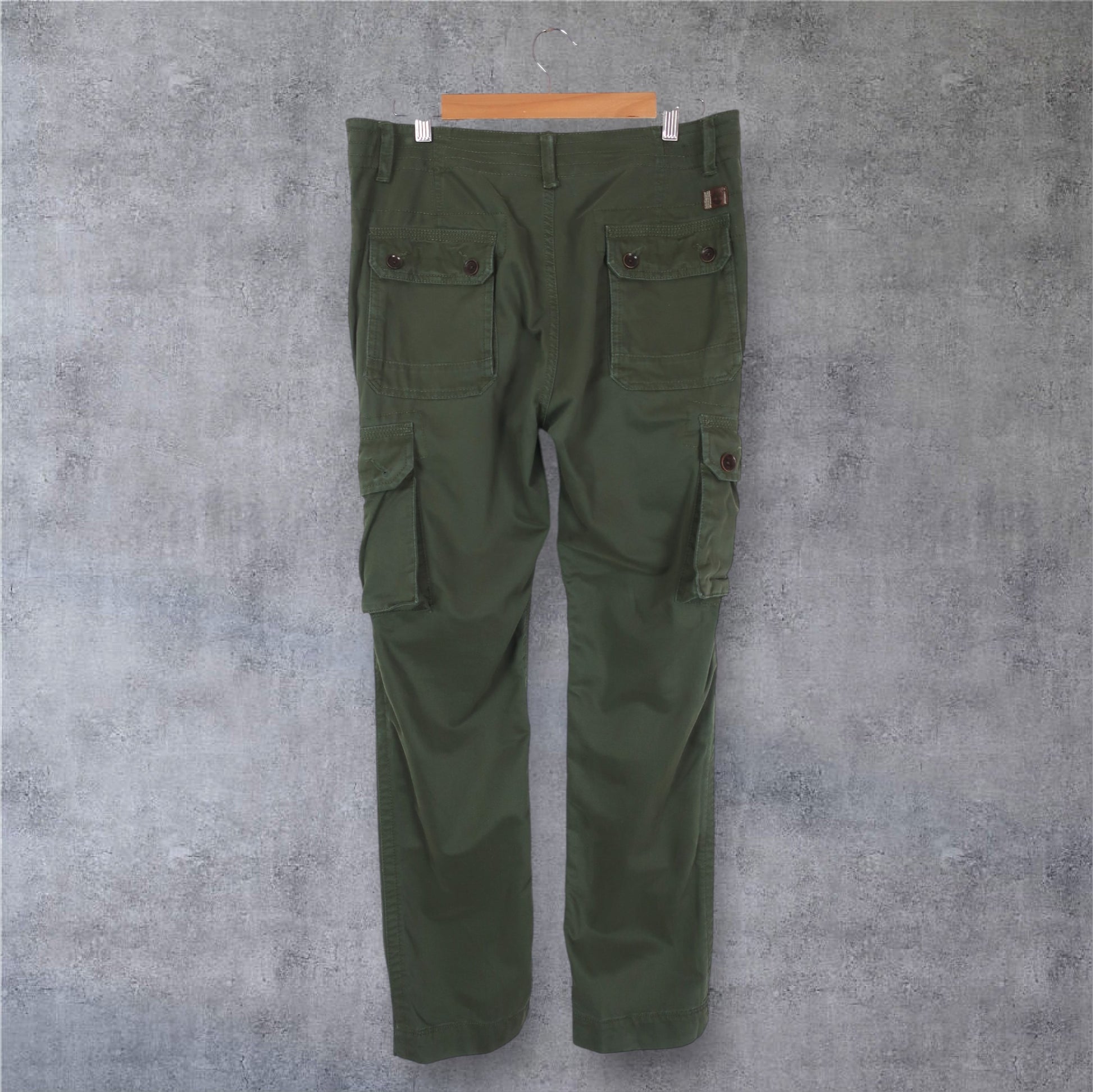 VINTAGE TIMBERLAND CARGO PANTS - 32"