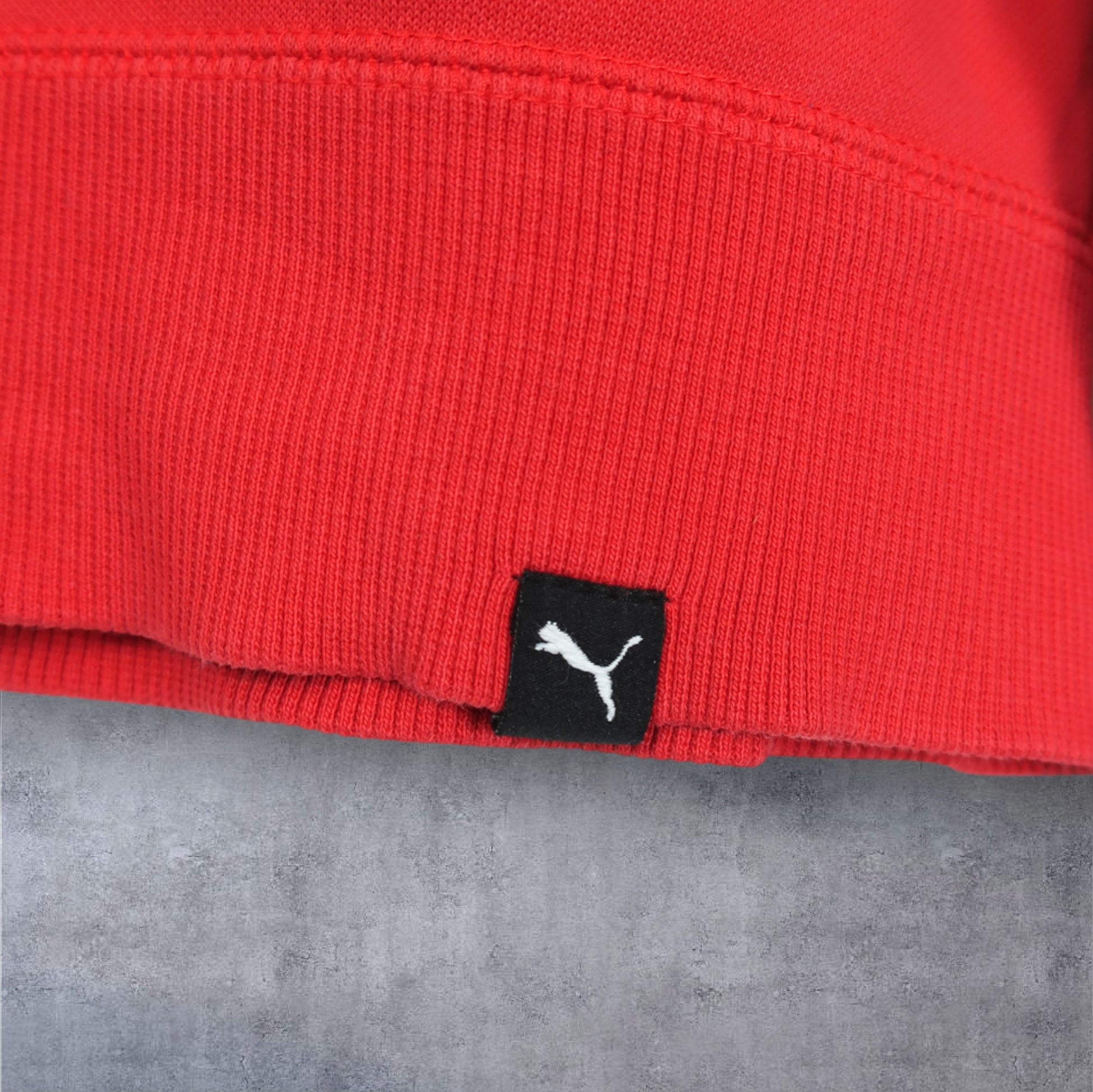 VINTAGE PUMA HOODIE - L