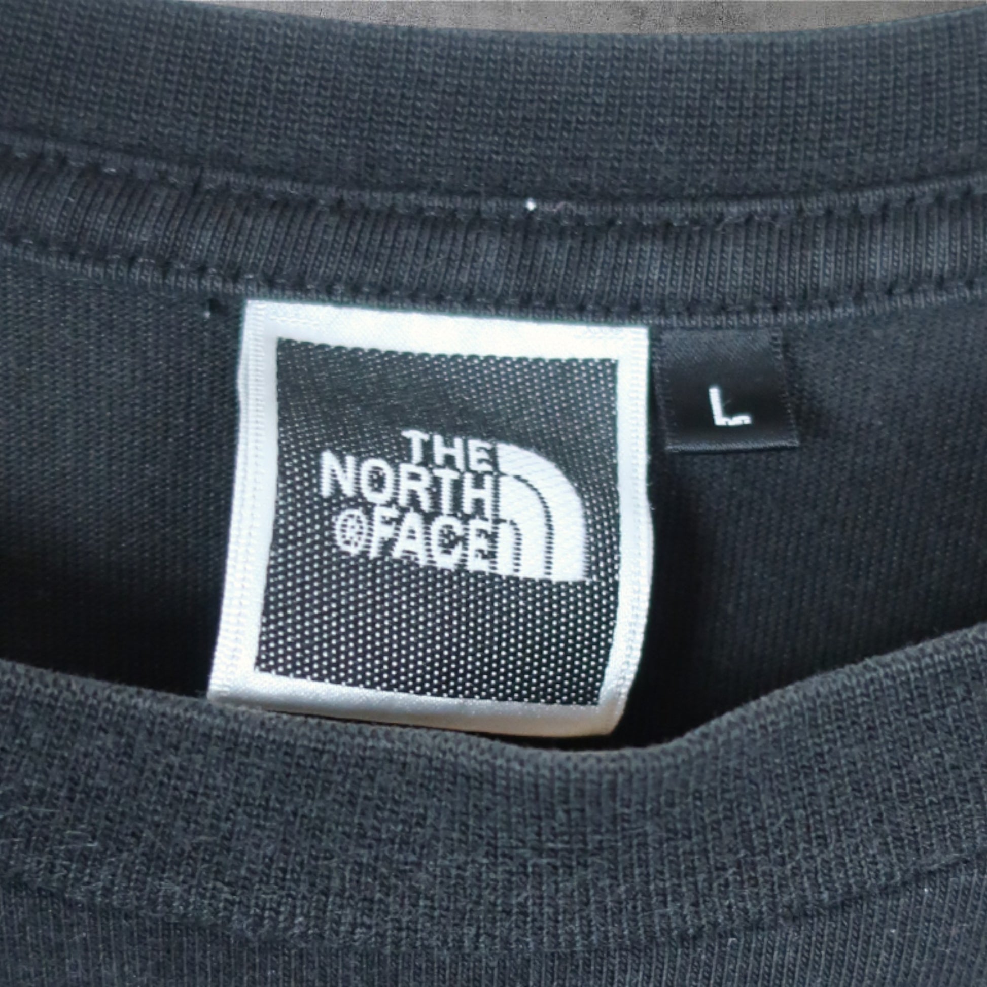 THE NORTH FACE T-SHIRT - M/L