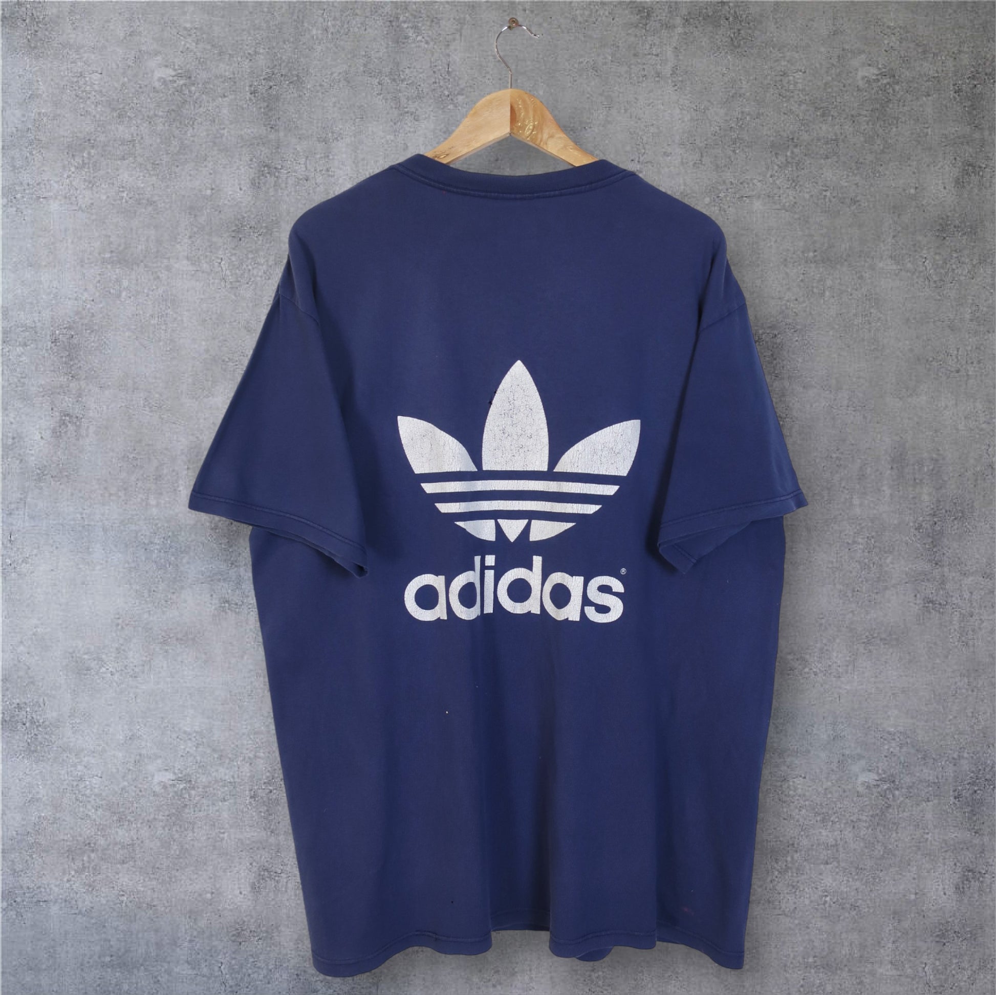 VINTAGE ADIDAS T-SHIRT - L/XL