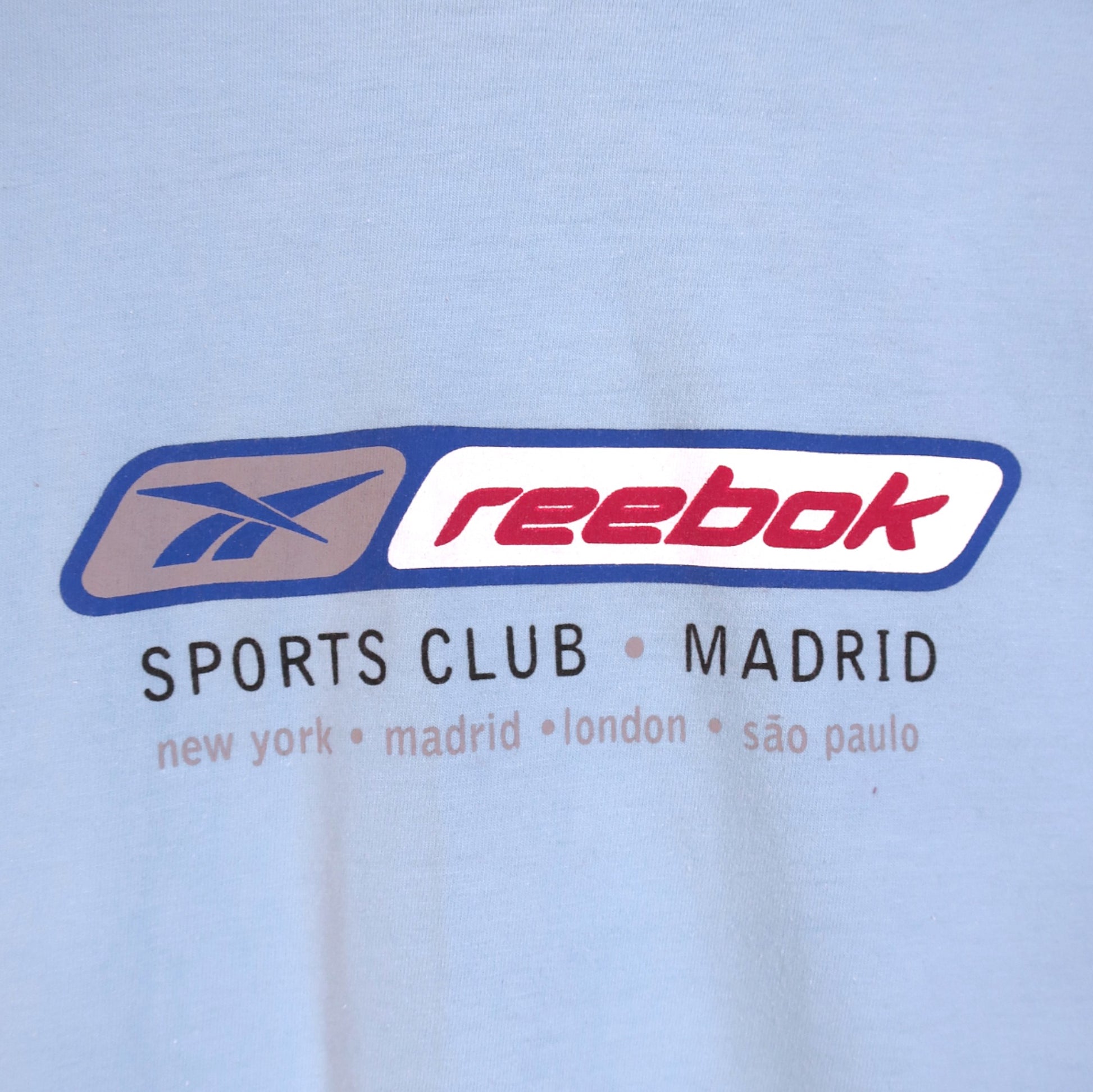 VINTAGE REEBOK T-SHIRT - S/XS