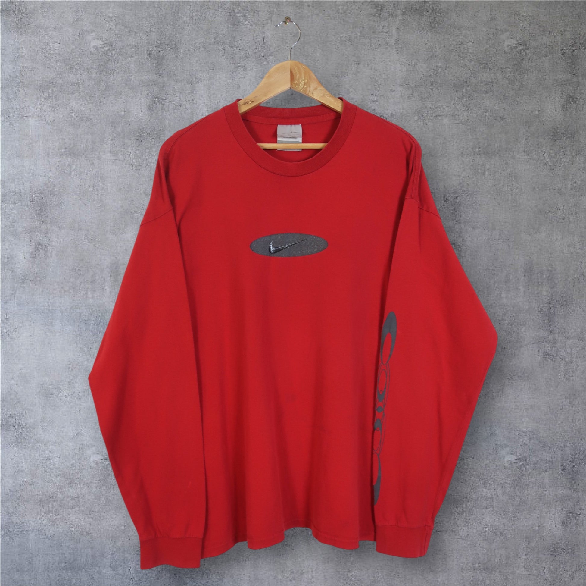 VINTAGE LONG-SLEEVE NIKE T-SHIRT - XL