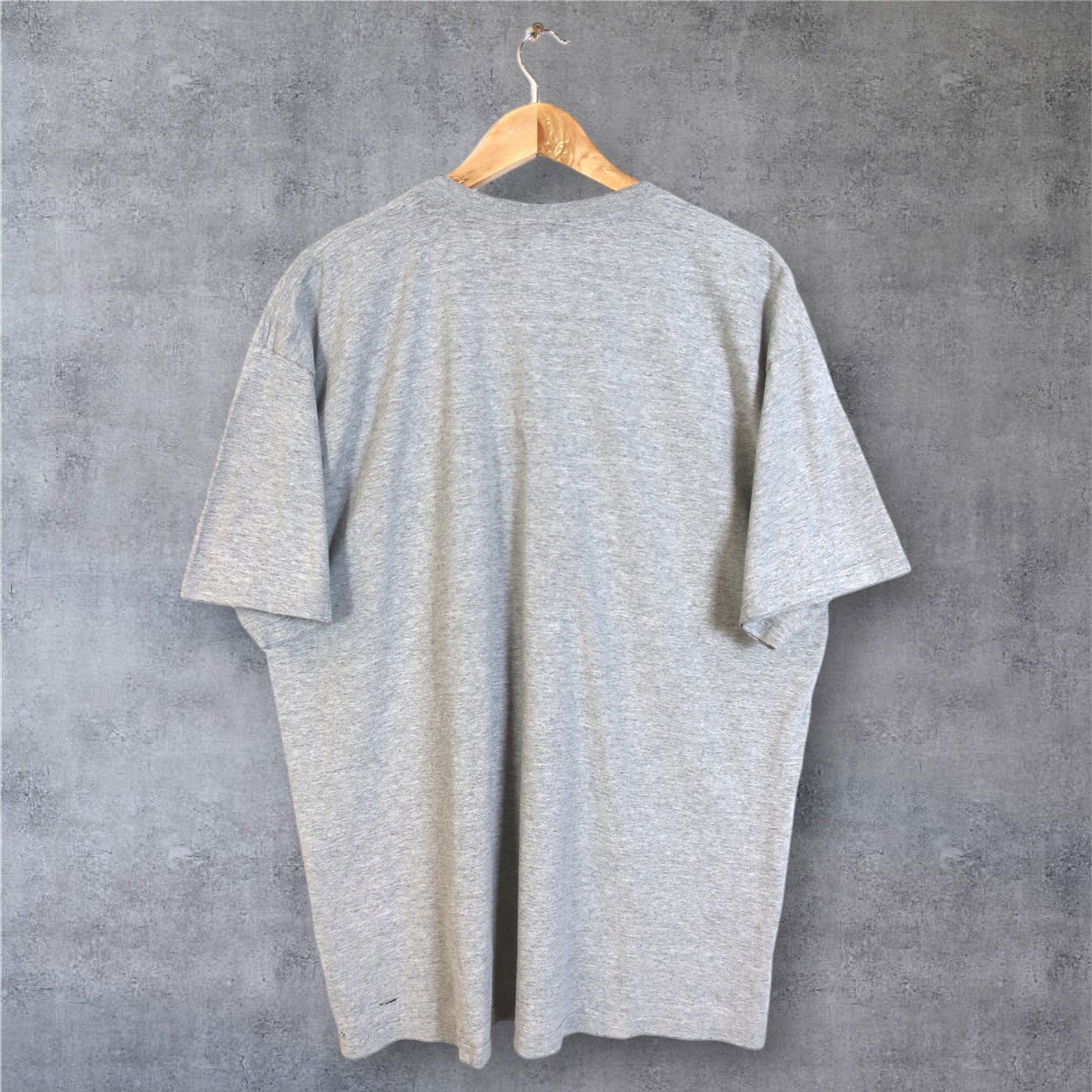 VINTAGE NIKE T-SHIRT - XL