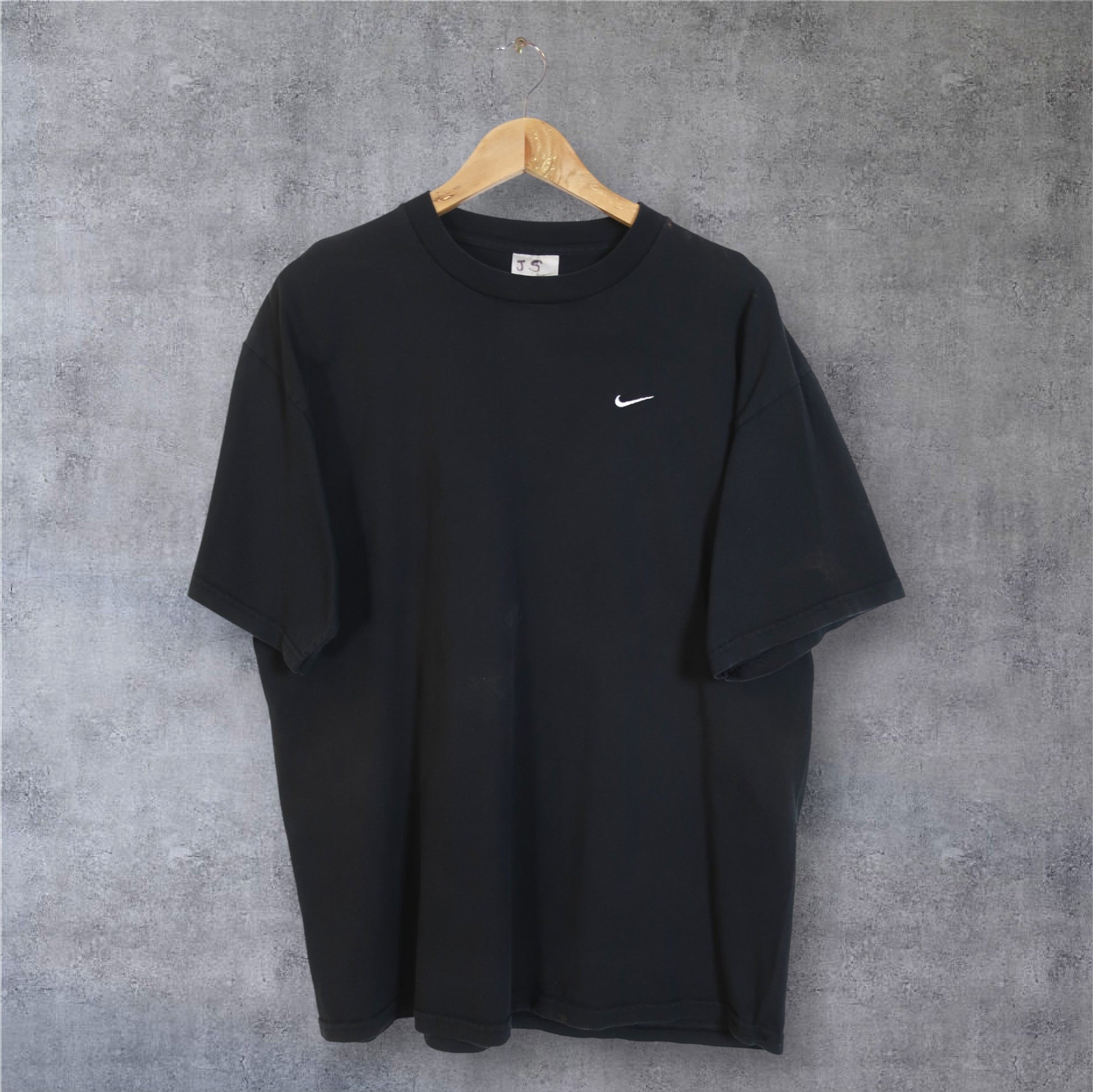 VINTAGE NIKE T-SHIRT - XL