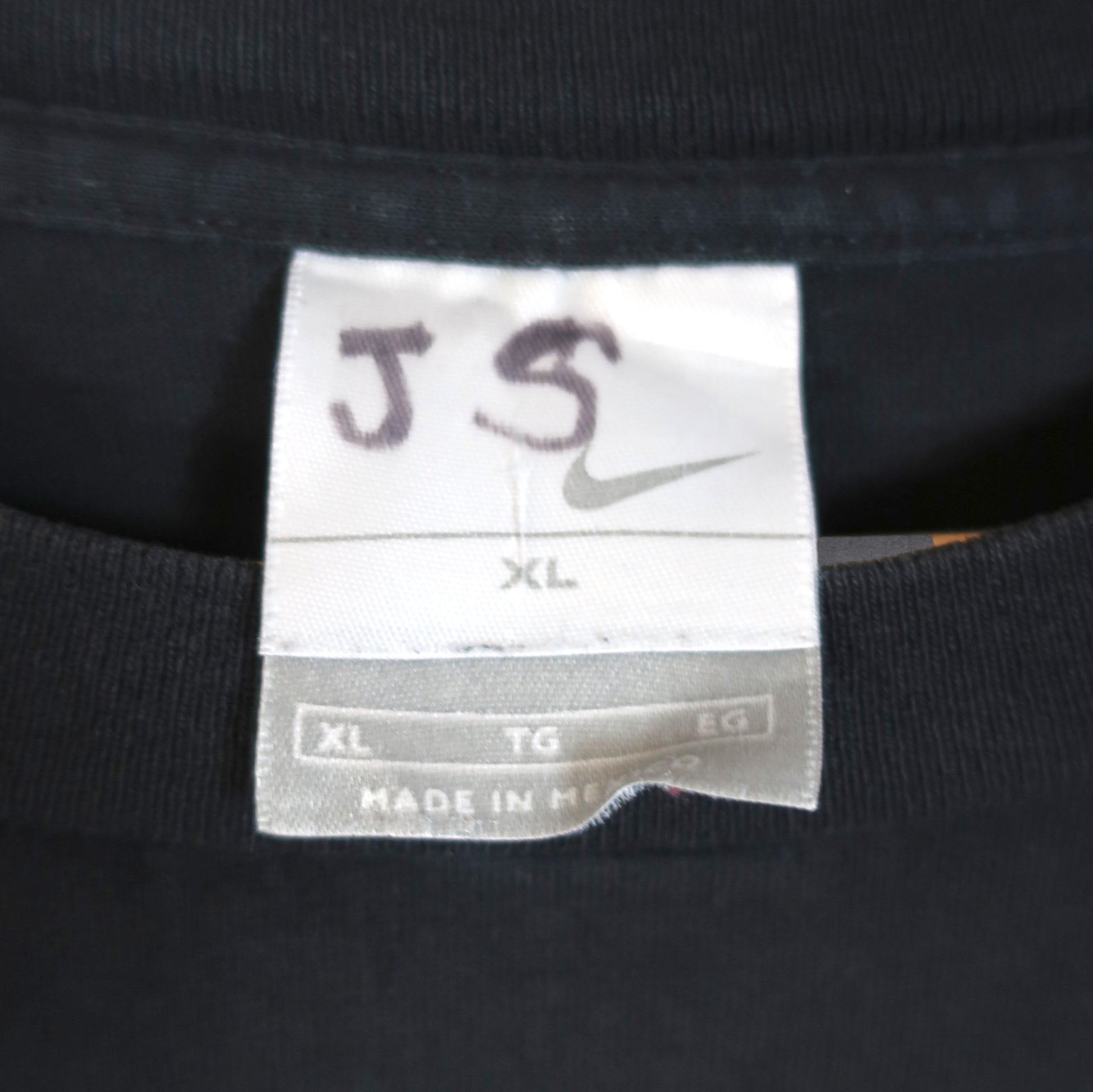 VINTAGE NIKE T-SHIRT - XL