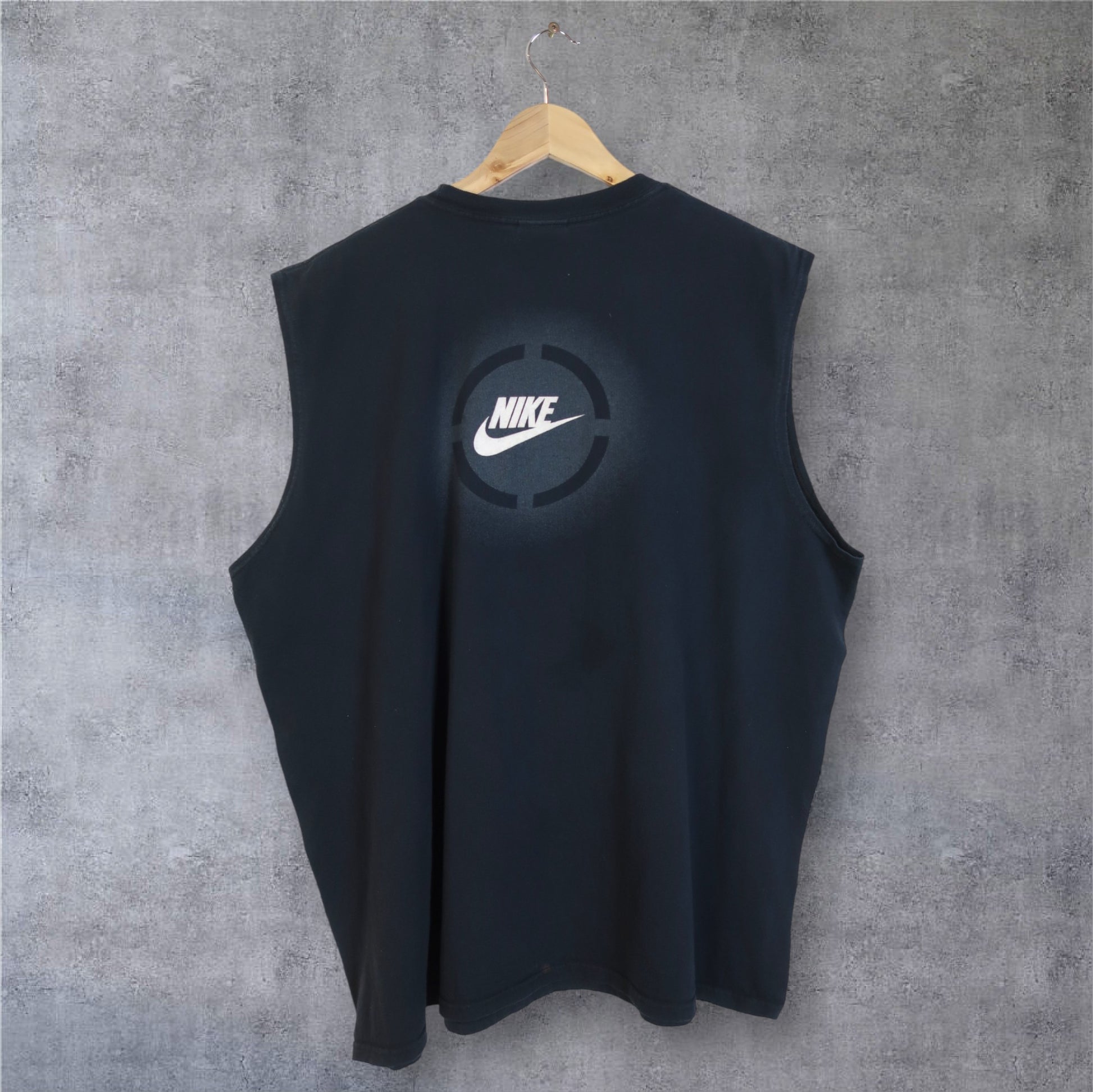 VINTAGE NIKE TANK T-SHIRT - XXL