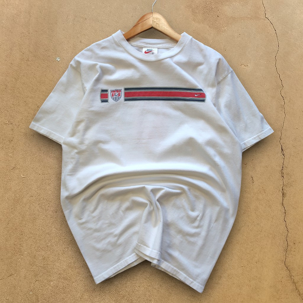 VINTAGE NIKE T-SHIRT - M