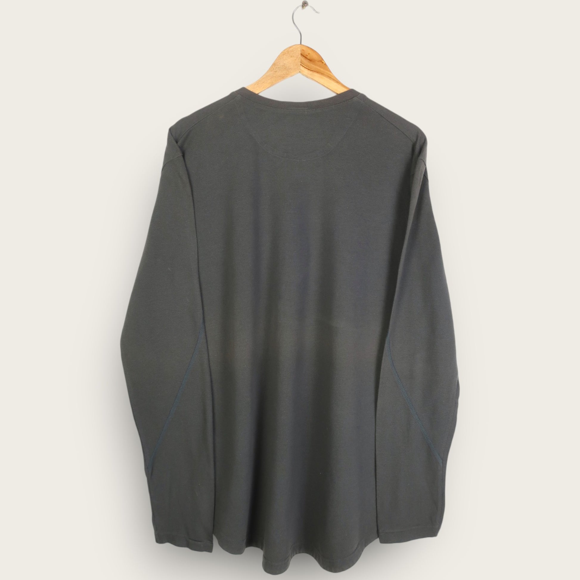 VINTAGE LONG-SLEEVE NIKE T-SHIRT - XL