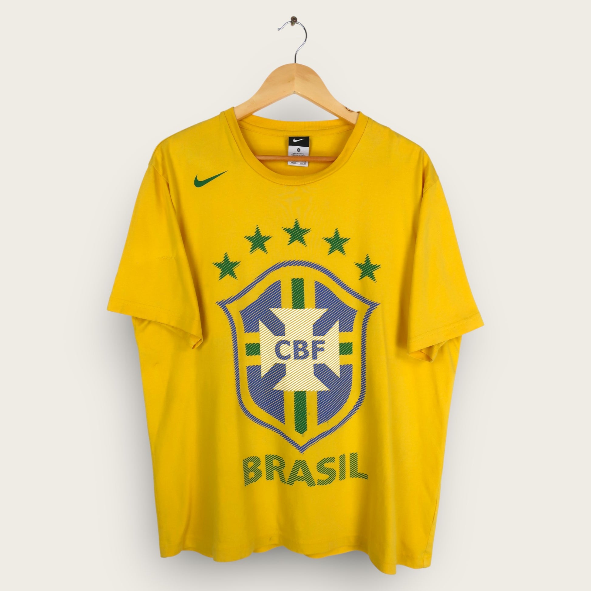 VINTAGE NIKE BRASIL CBF T-SHIRT - XL