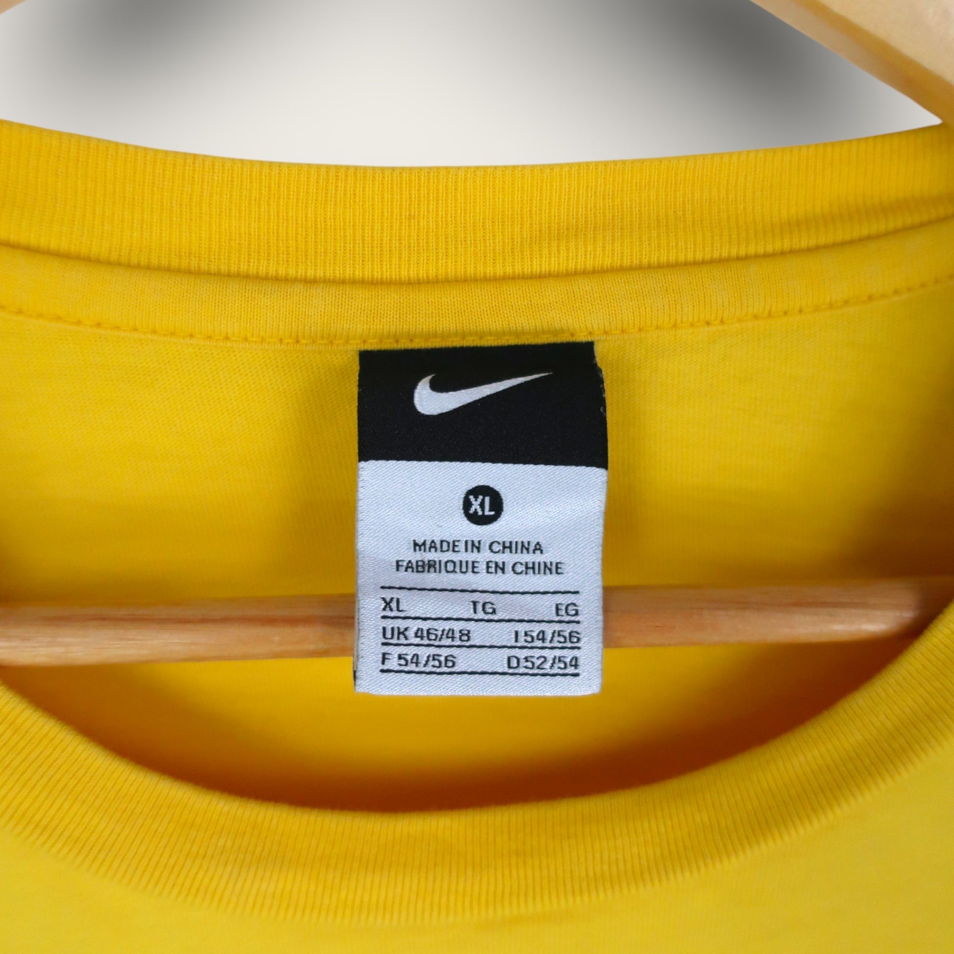 VINTAGE NIKE BRASIL CBF T-SHIRT - XL