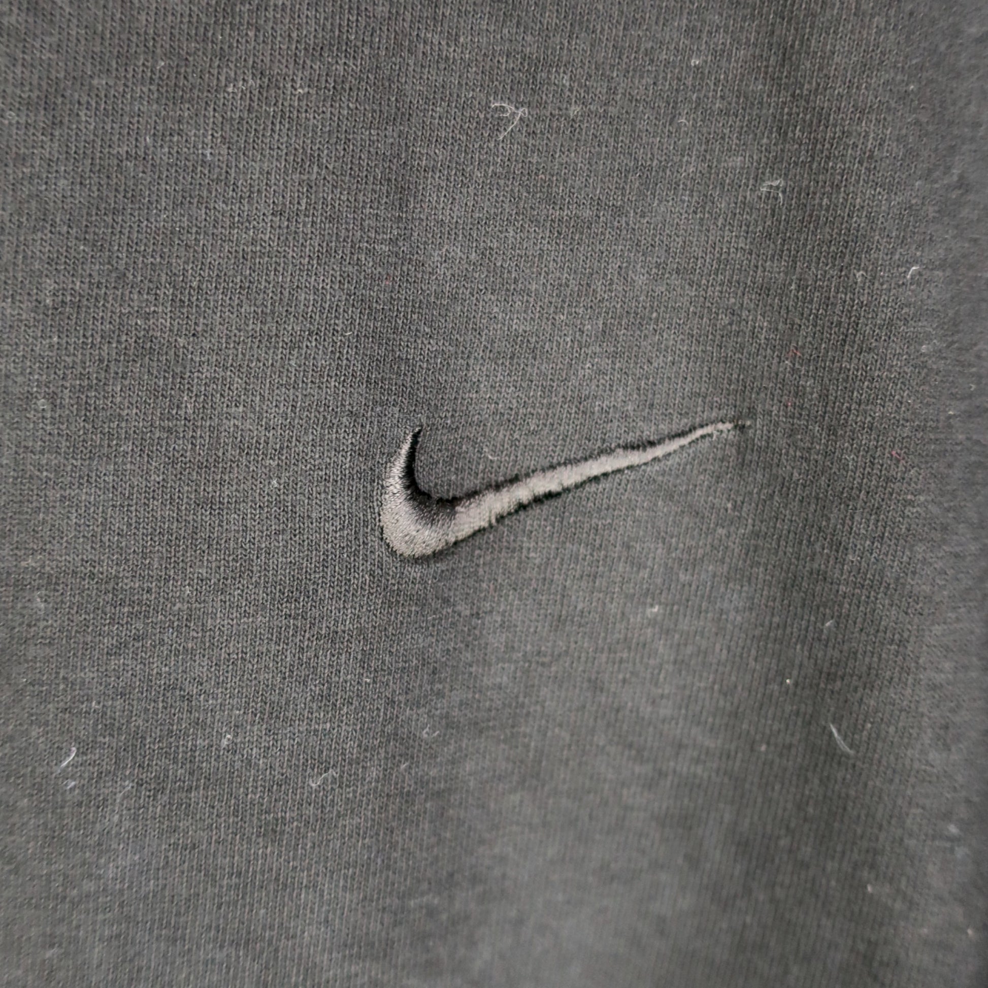 VINTAGE NIKE T-SHIRT - L