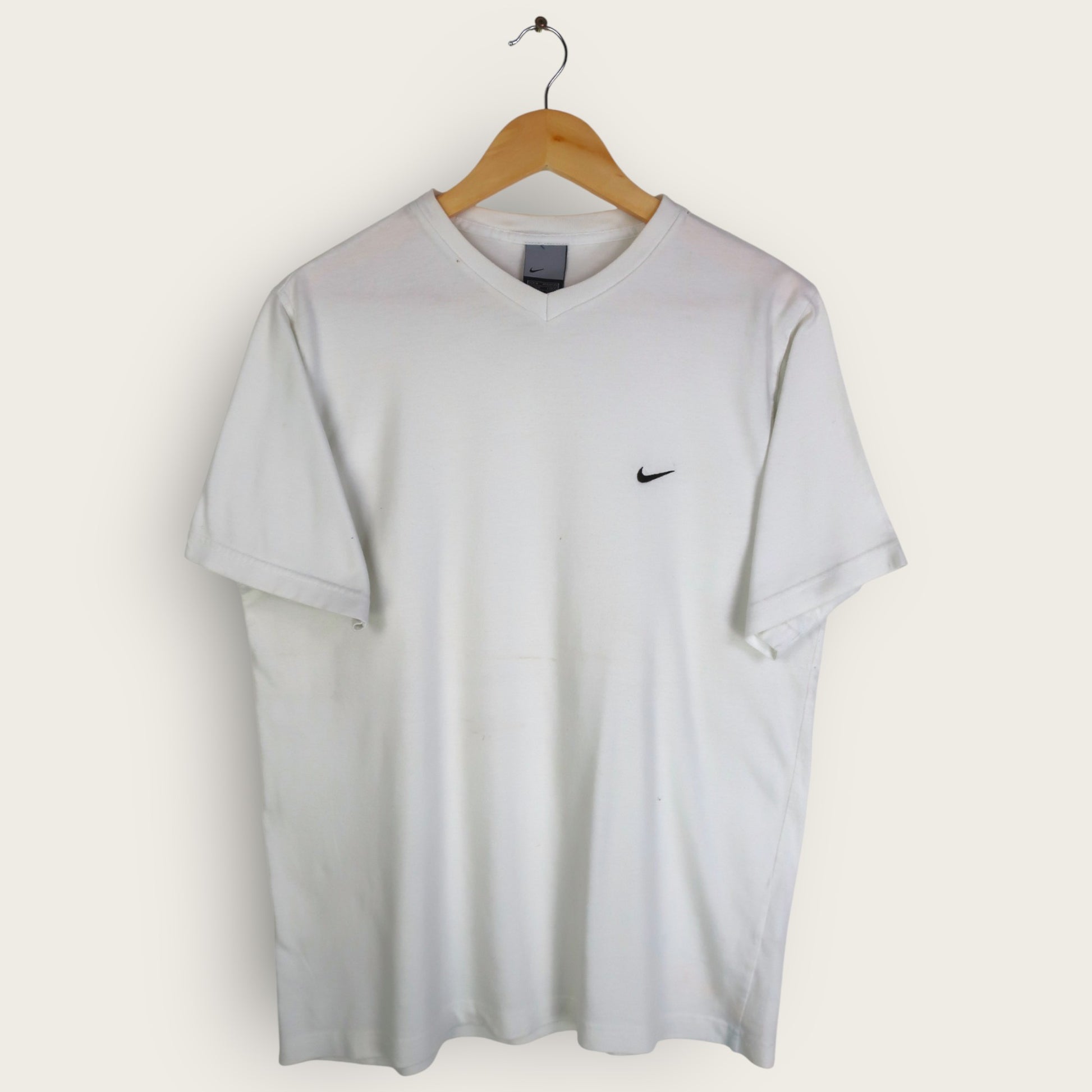 VINTAGE NIKE T-SHIRT - M