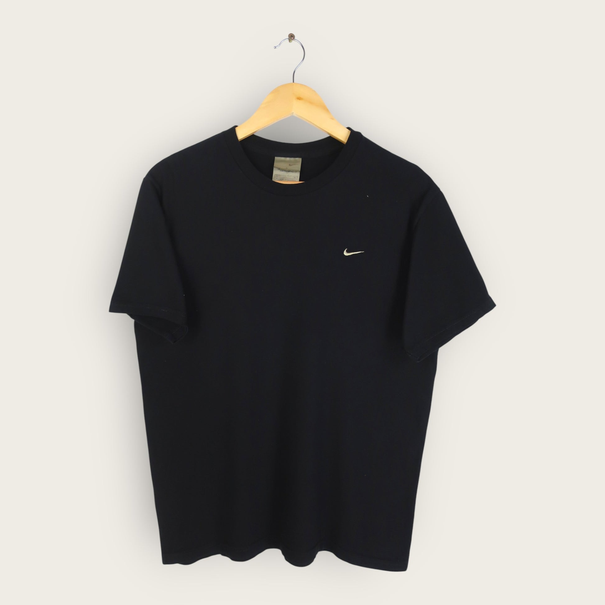 VINTAGE NIKE T-SHIRT - L