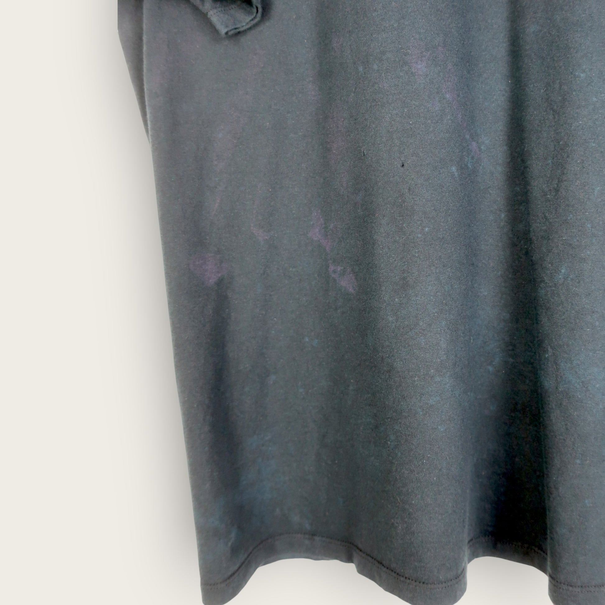 NIKE CAMO SWOOSH T-SHIRT - XL