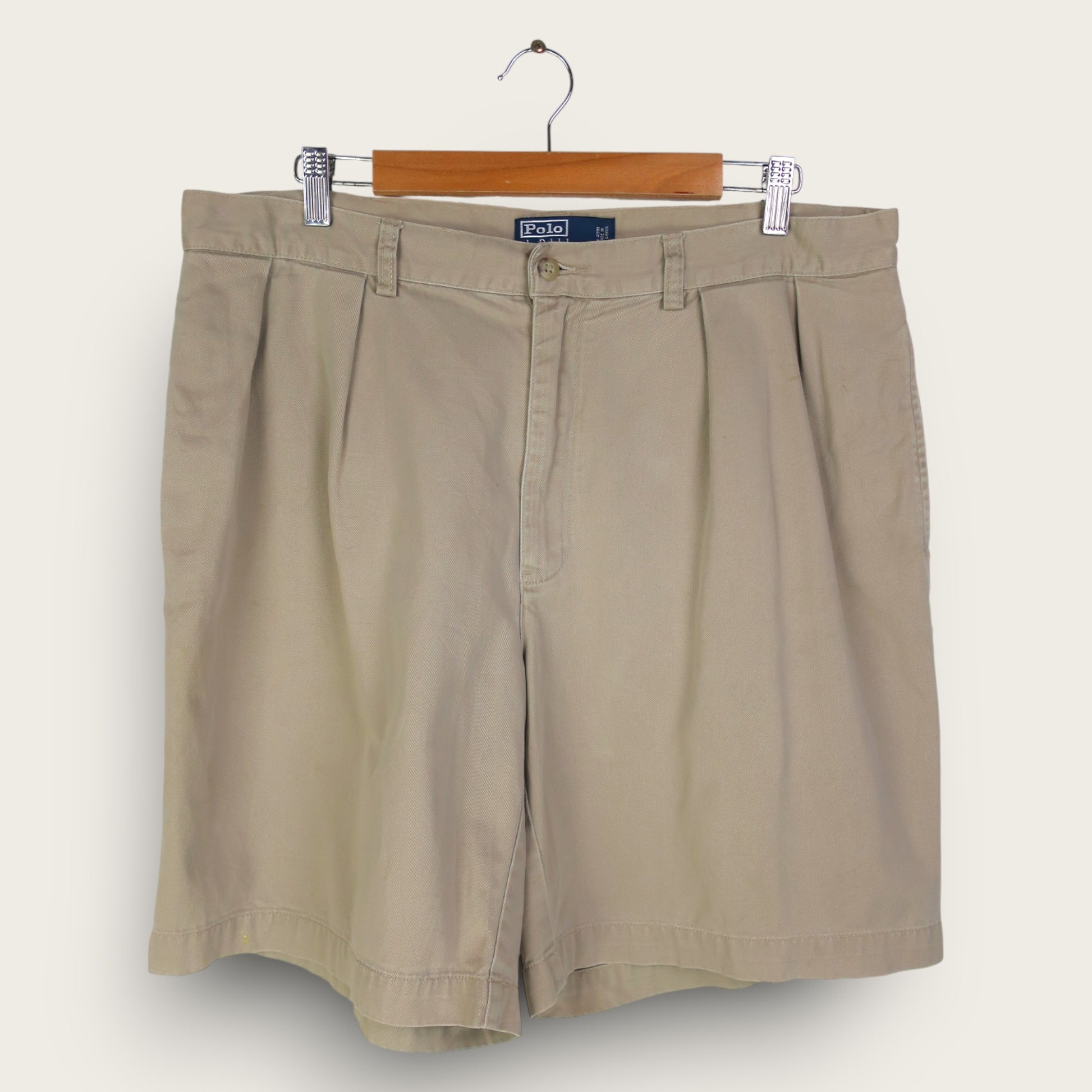 VINTAGE RALPH LAUREN PLEATED CHINO SHORTS - 36"