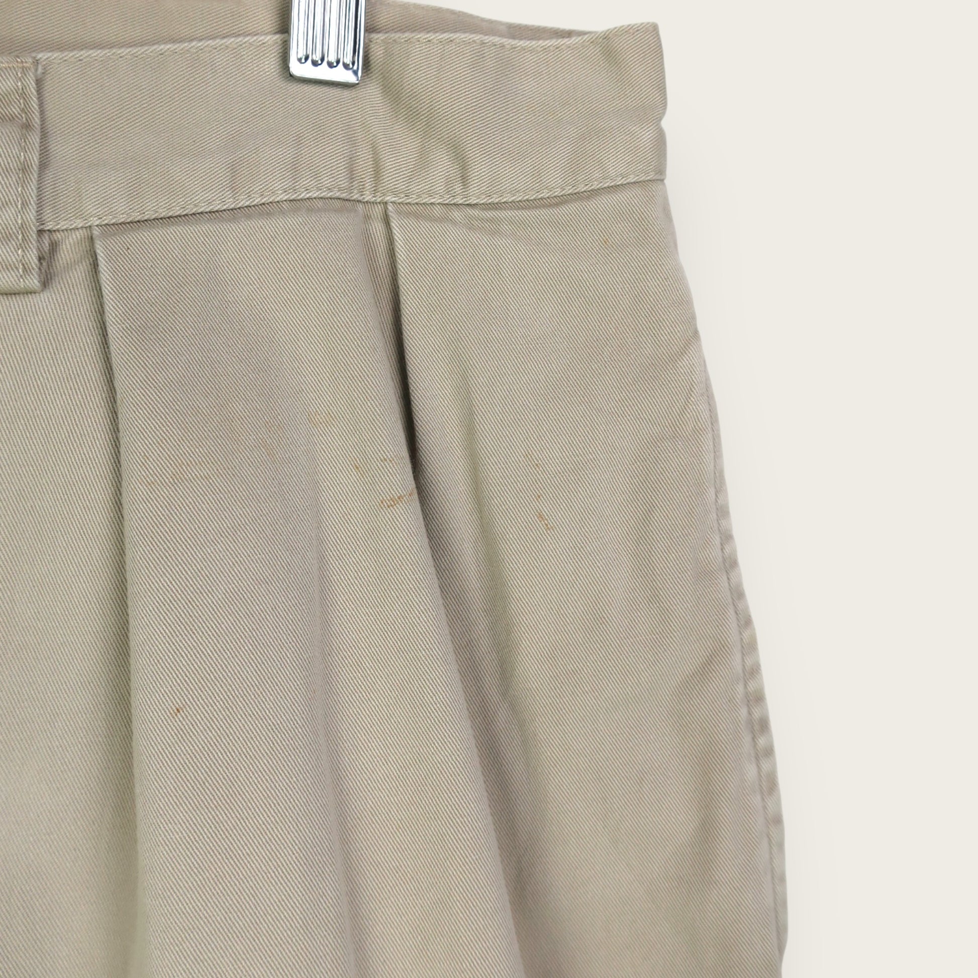 VINTAGE RALPH LAUREN PLEATED CHINO SHORTS - 36"