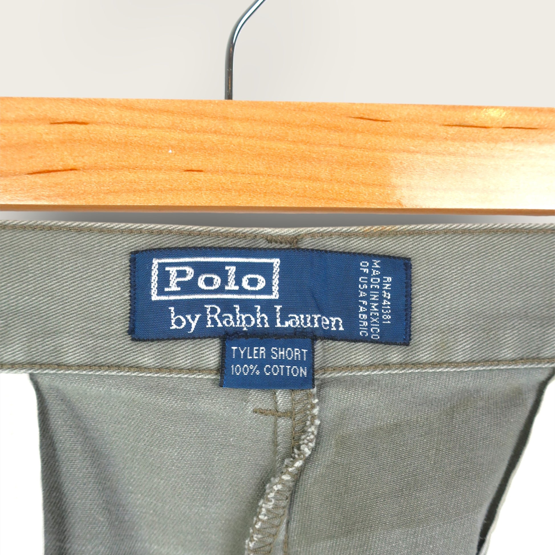 VINTAGE RALPH LAUREN PLEATED CHINO SHORTS - 31"