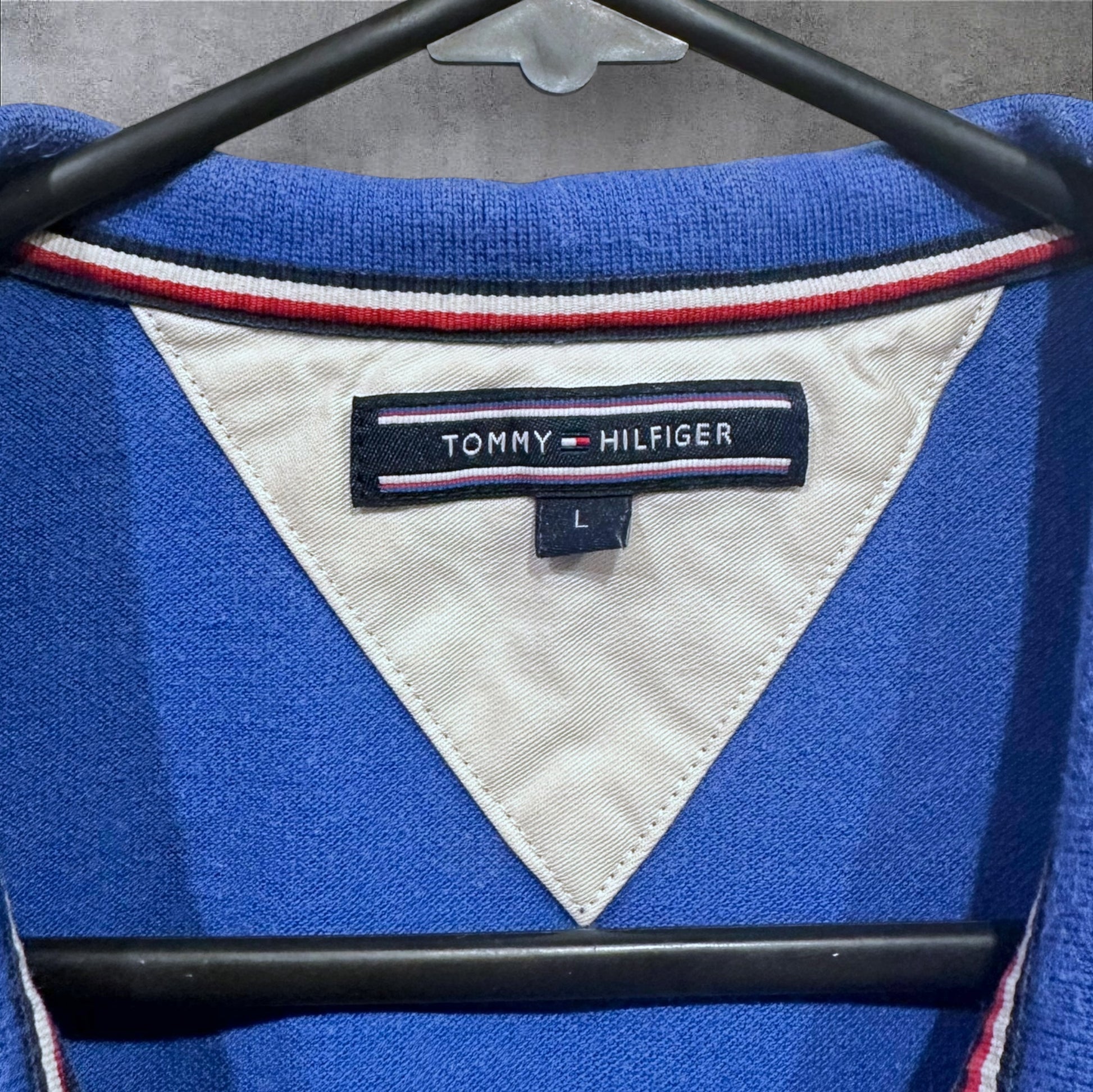 VINTAGE TOMMY HILFIGER POLO SHIRT - M/L