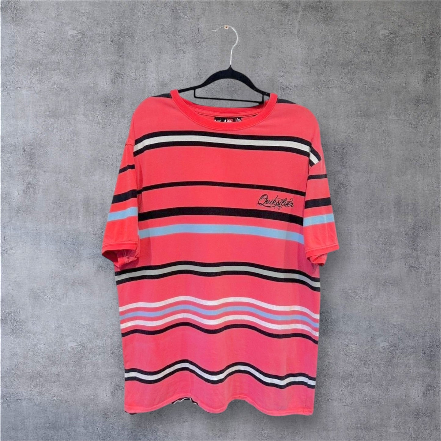 VINTAGE QUIKSILVER T-SHIRT - M/L