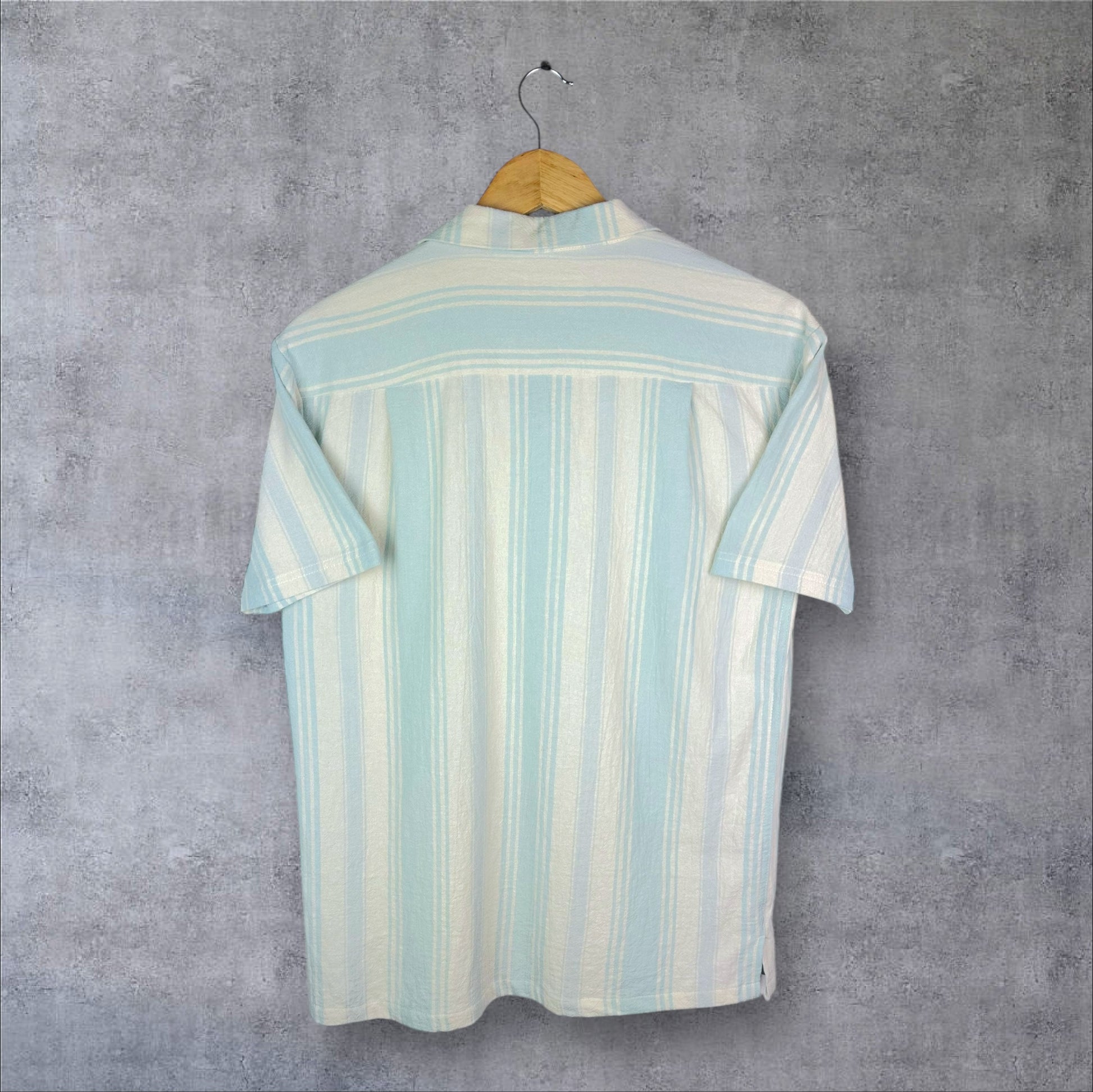 PIPING HOT BUTTON-UP SHIRT - XS