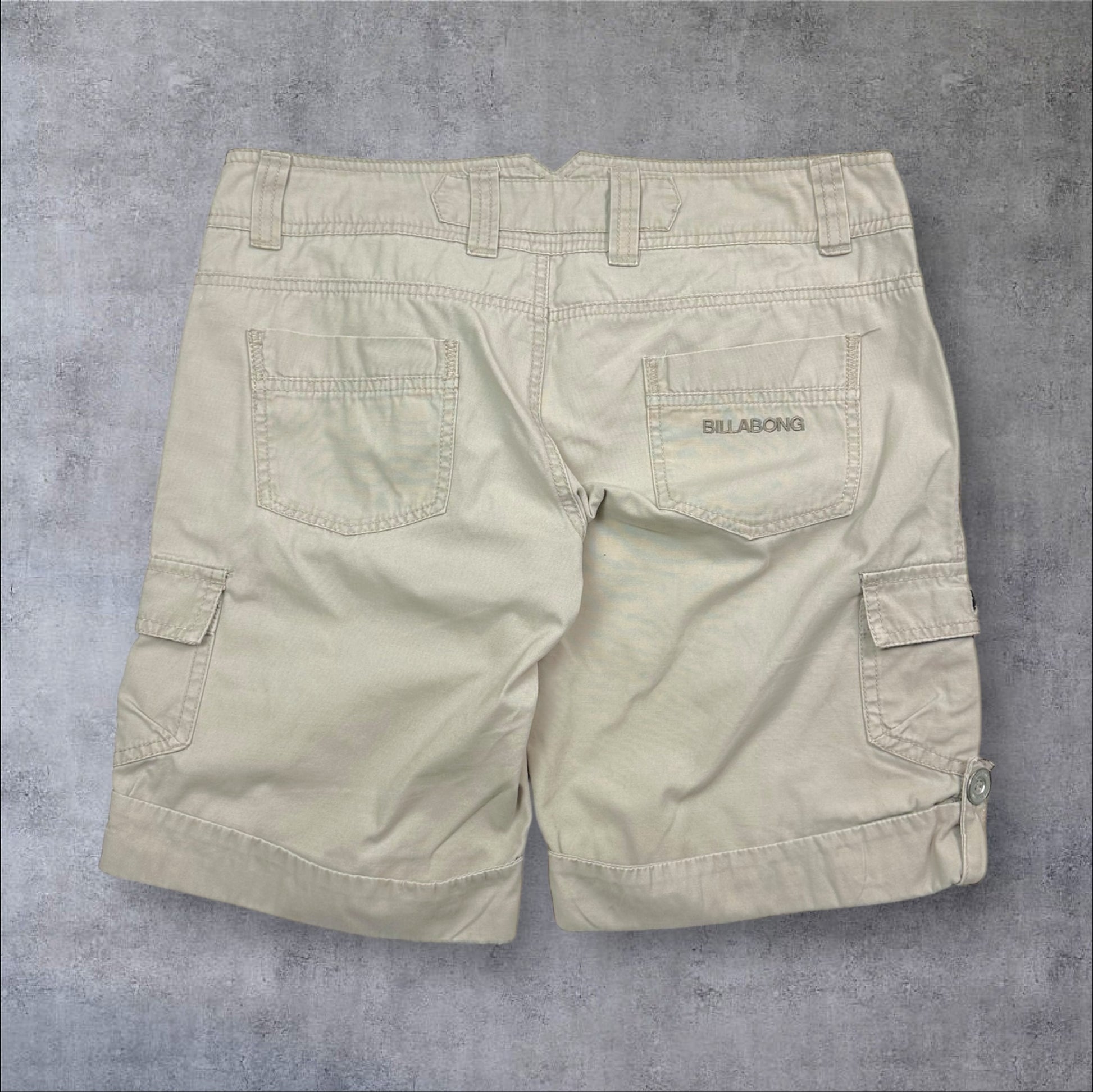 VINTAGE WMNS BILLABONG CARGO SHORTS - 10