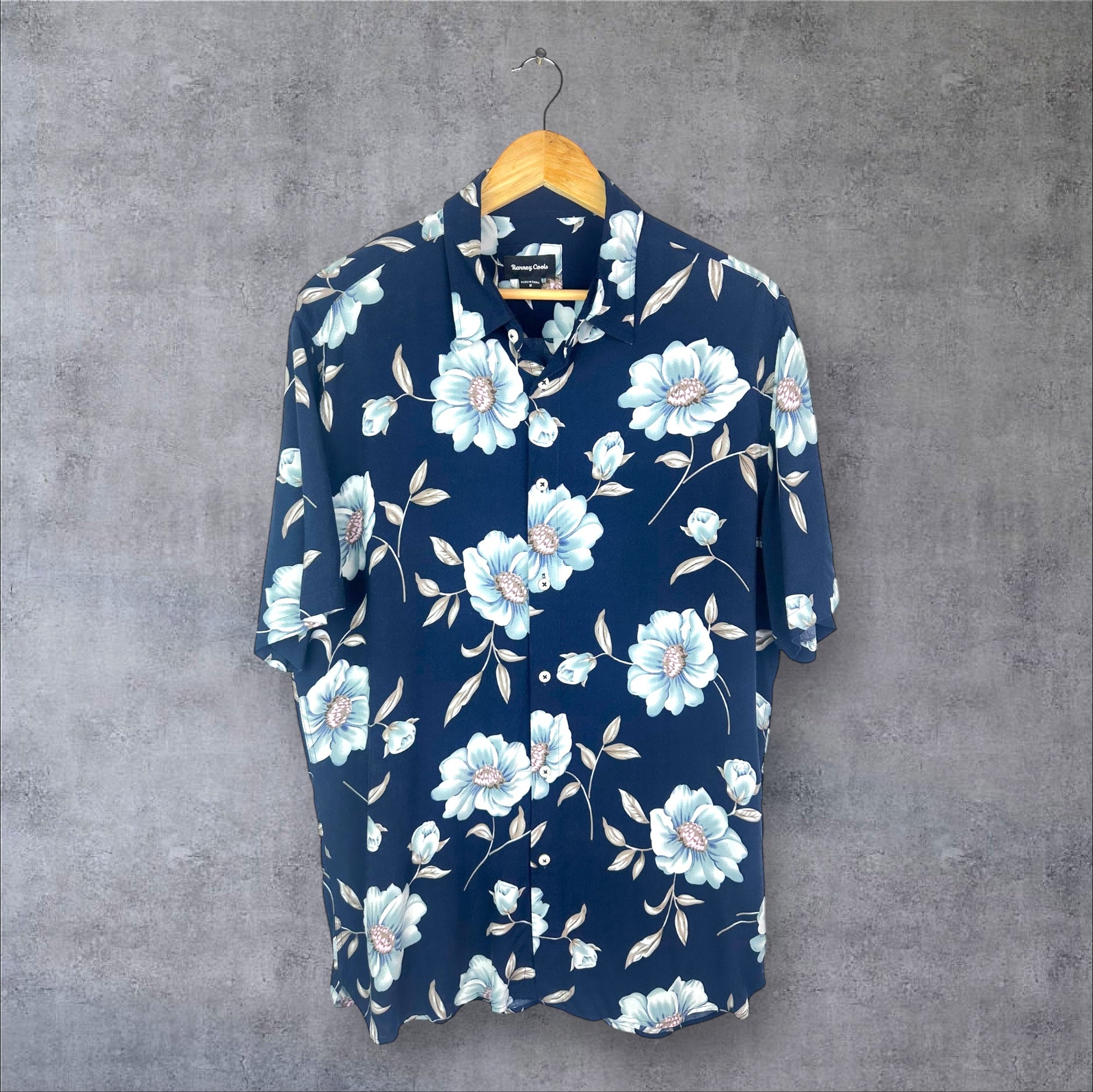 BARNEY COOLS BUTTON-UP SHIRT - M