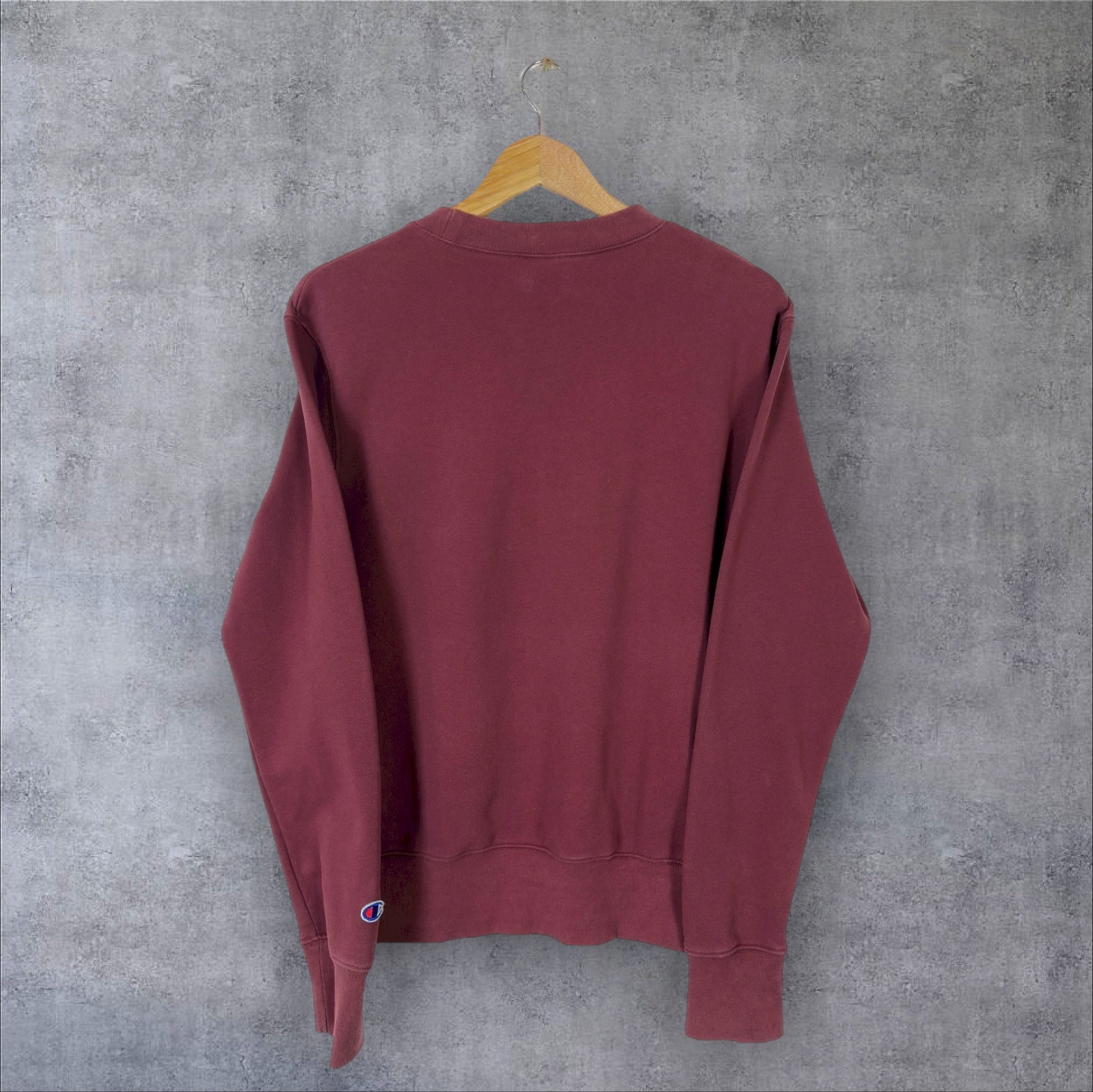 VINTAGE CHAMPION SWEATER - S