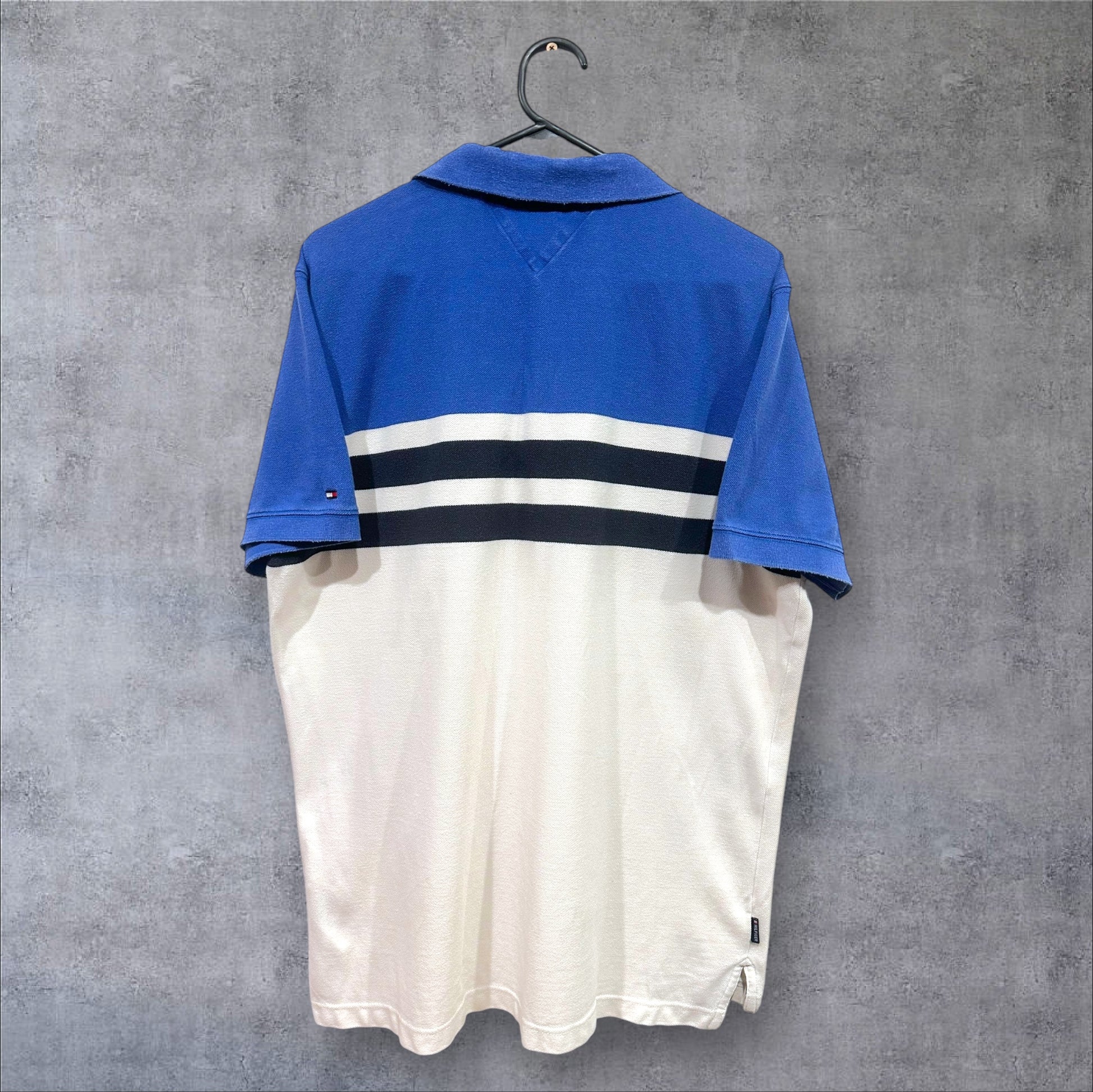 VINTAGE TOMMY HILFIGER POLO SHIRT - M/L